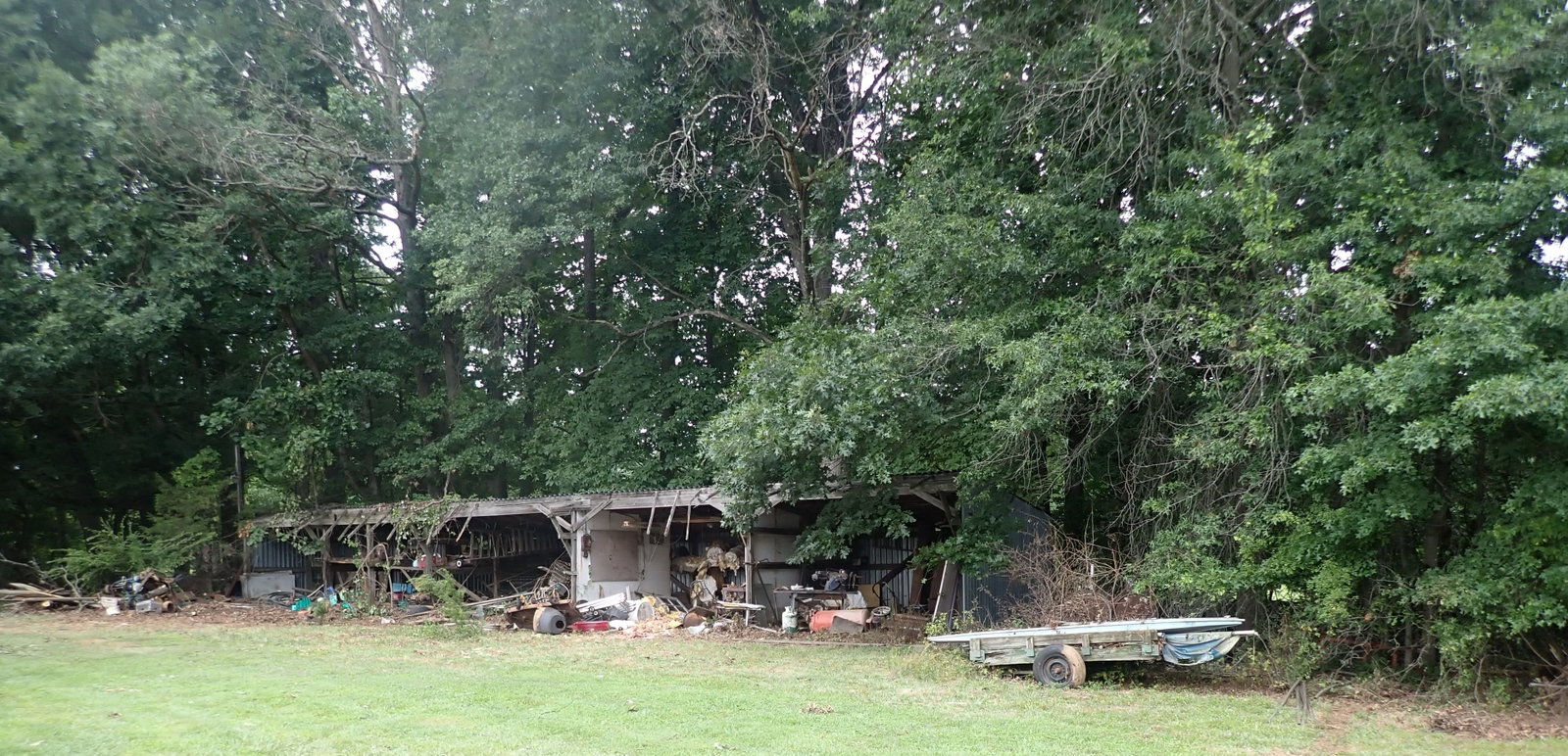 Large Lot of Scrap Iron !! (1 of 18)