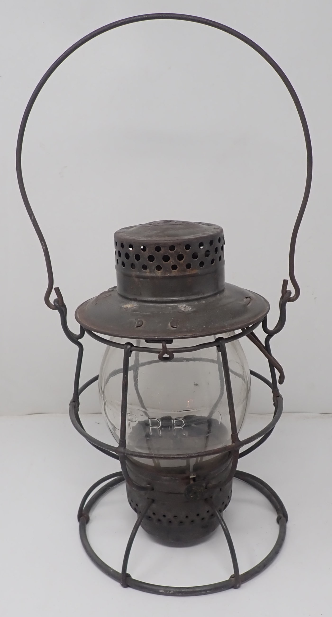 Dietz 3S Pennsylvania Railroad Lantern: Globe is embossed P.R.R. - Approx 10 1/2" tall. Shipping available