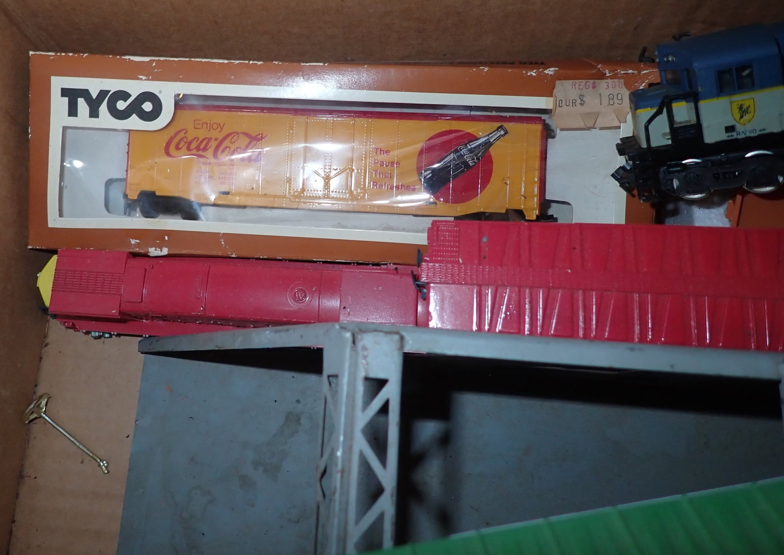 HO Scale Trains - 4