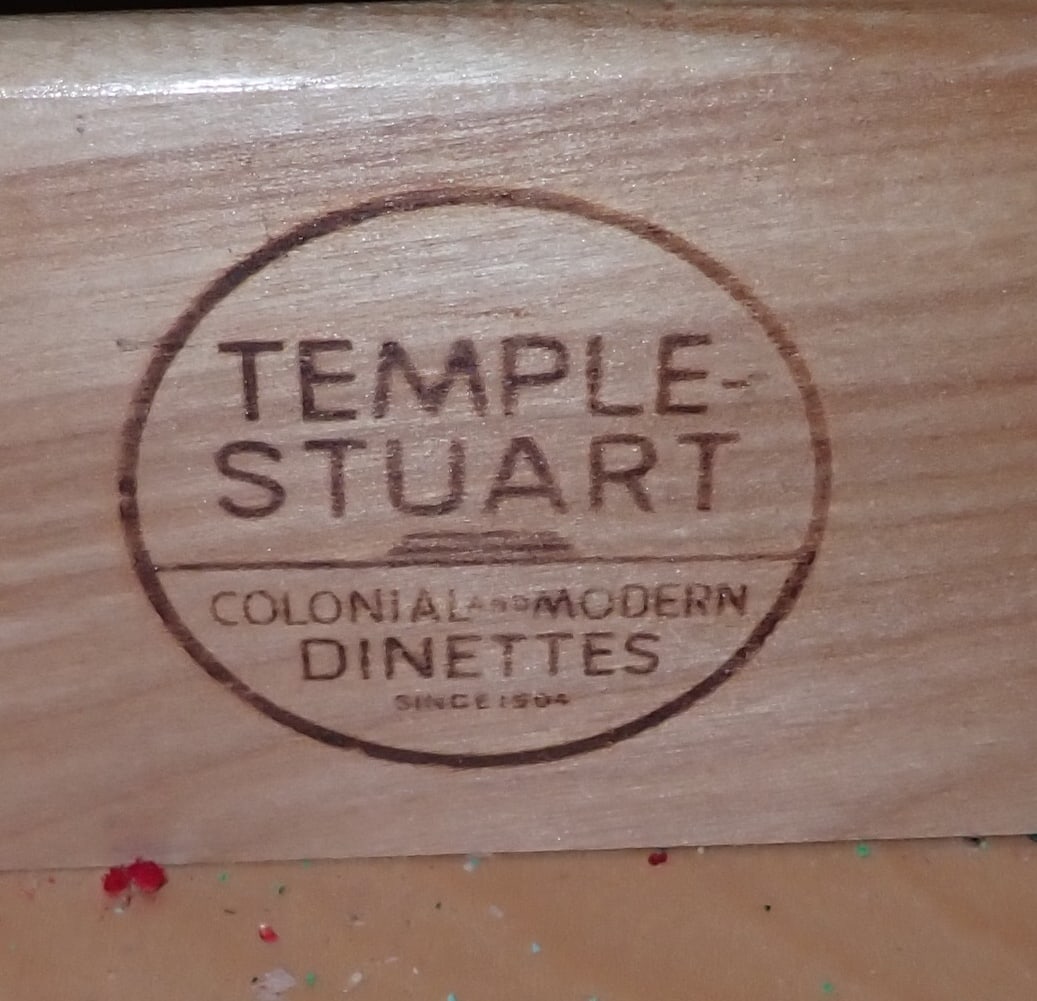 Temple Stuart Maple Hutch - 2