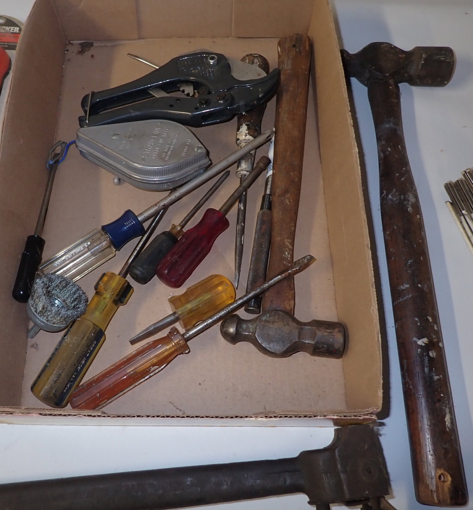 Chisels, Screwdrivers, Square, Stud Finder, Misc Tools - 5
