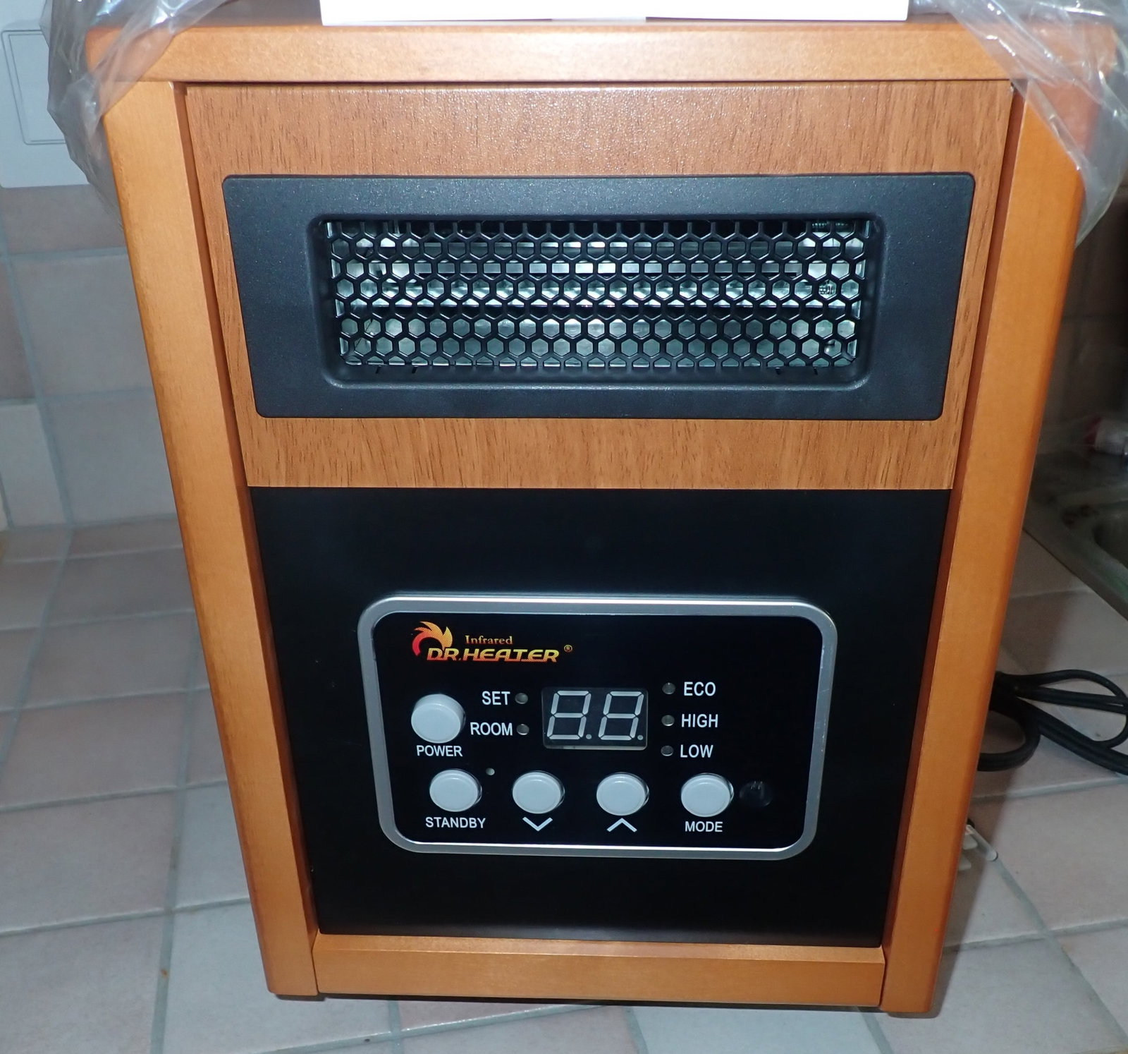 Infrared Dr Heater: Approx 10 3/8" x 11 7/8" x 15 5/8" tall. Shipping available