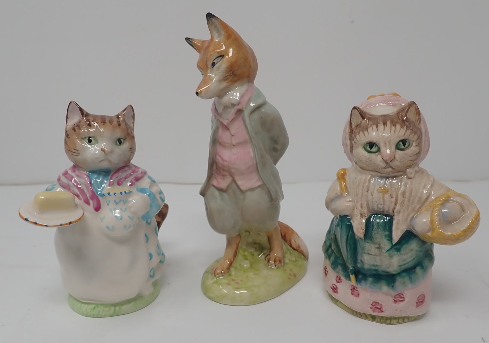 Beswick Foxy Whiskered Gentleman & Ribby w/ Cousin: Tallest is approx 5" tall. Shipping available