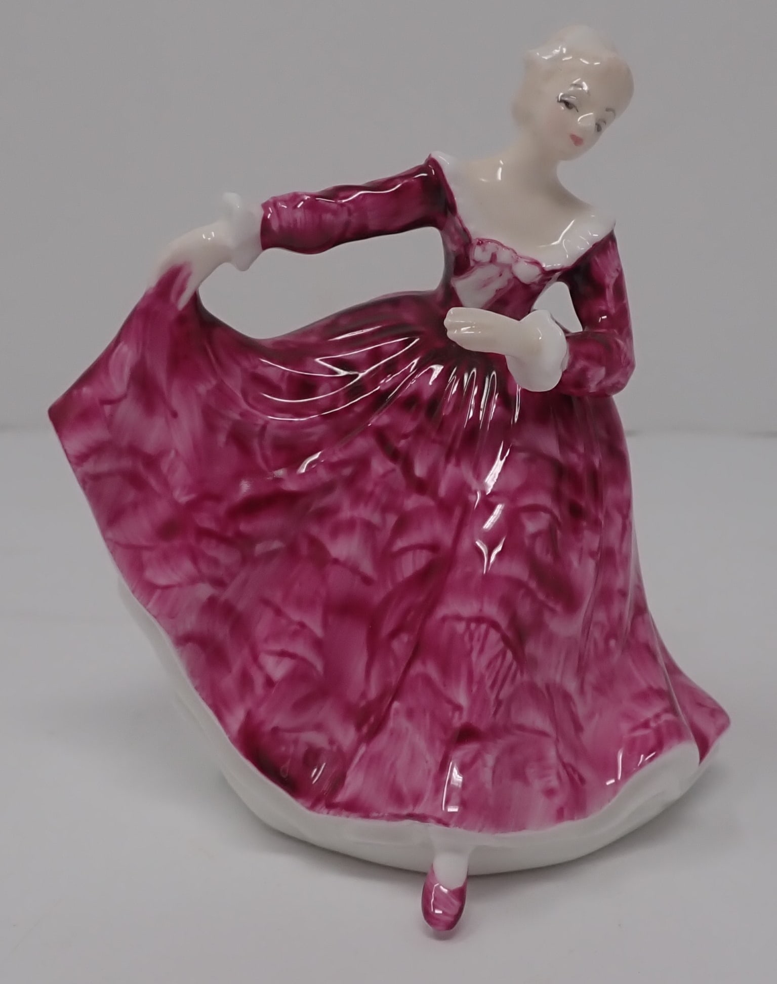 Royal Doulton K. Wilshaw Signed Kirsty: Approx 3 3/4" tall. Shipping available