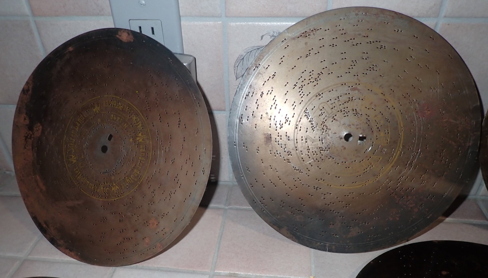 14 Music Box Discs - 5