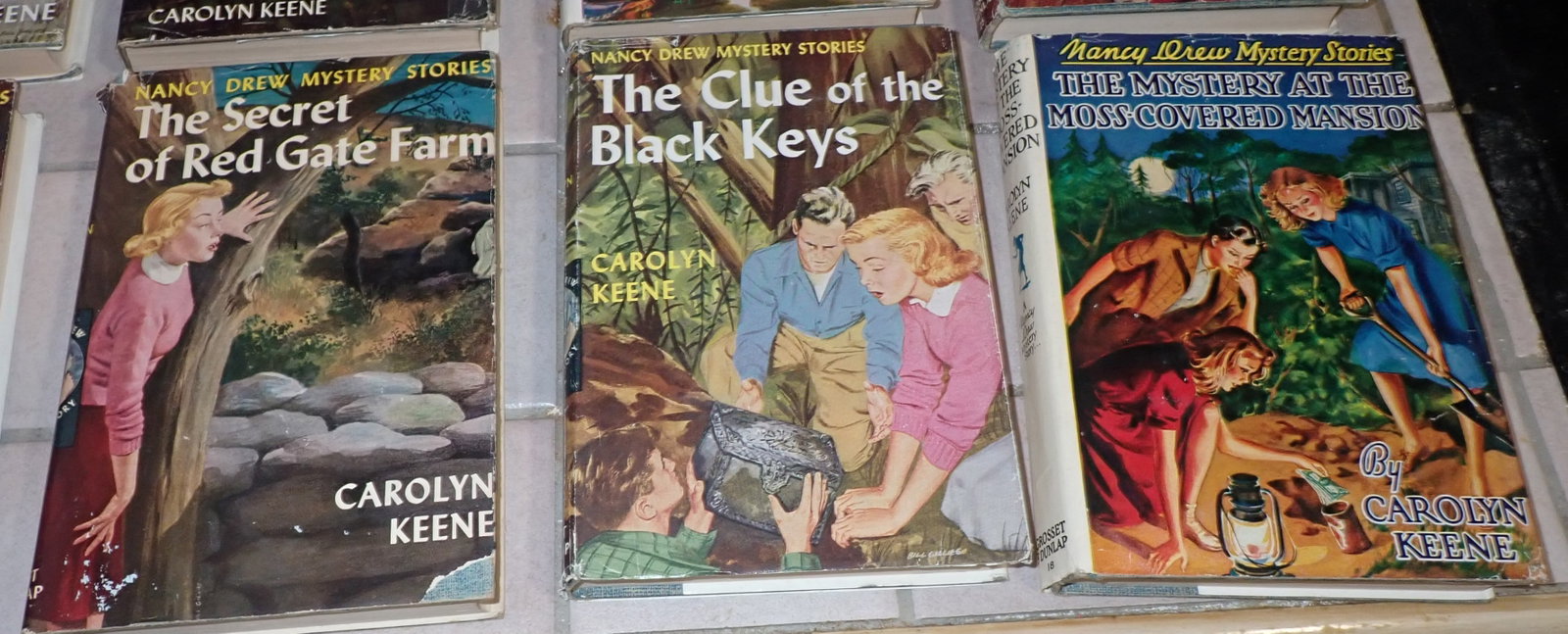 22 Nancy Drew Books - 3