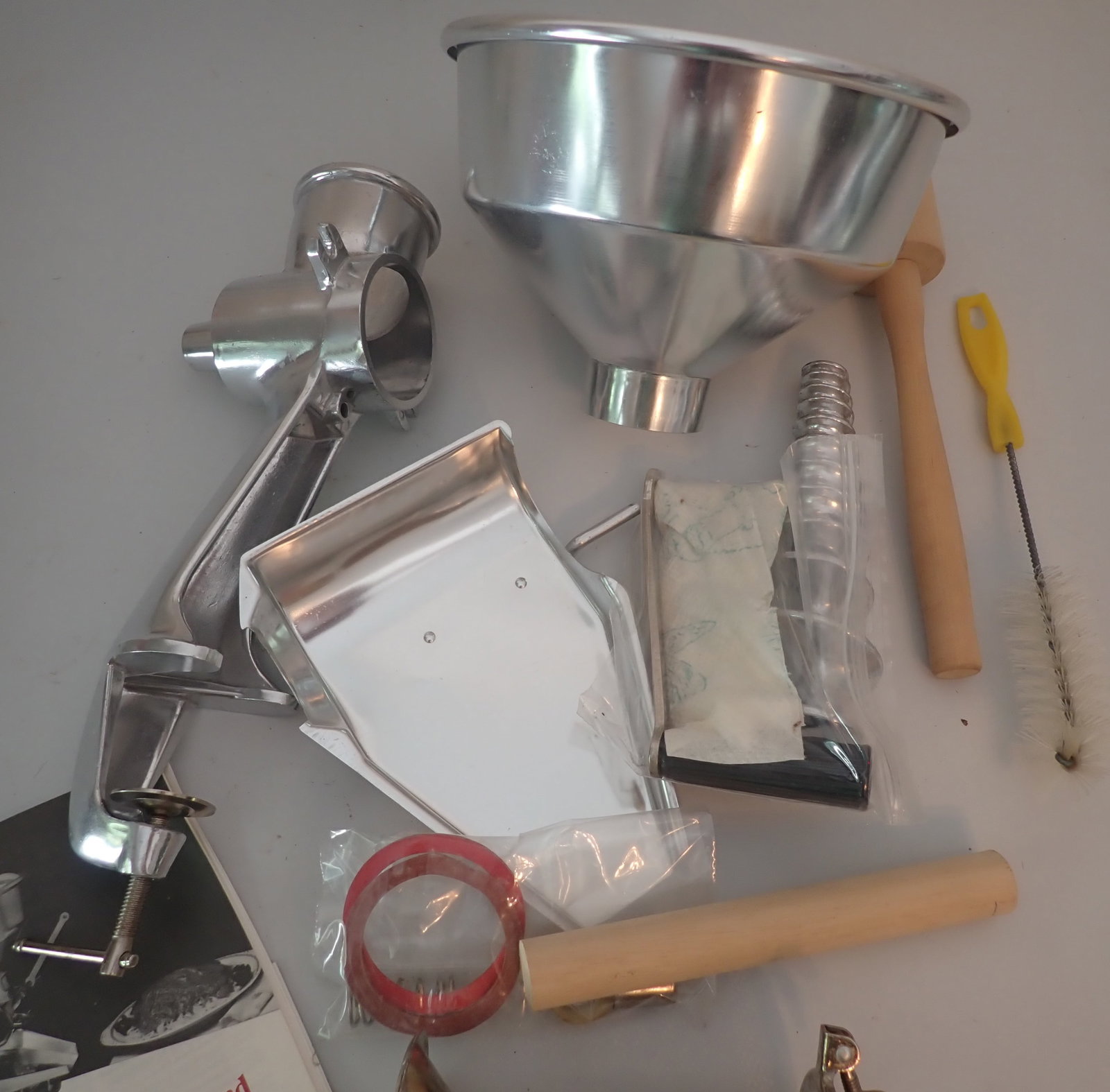 Lemra Squeezo Strainer - 3