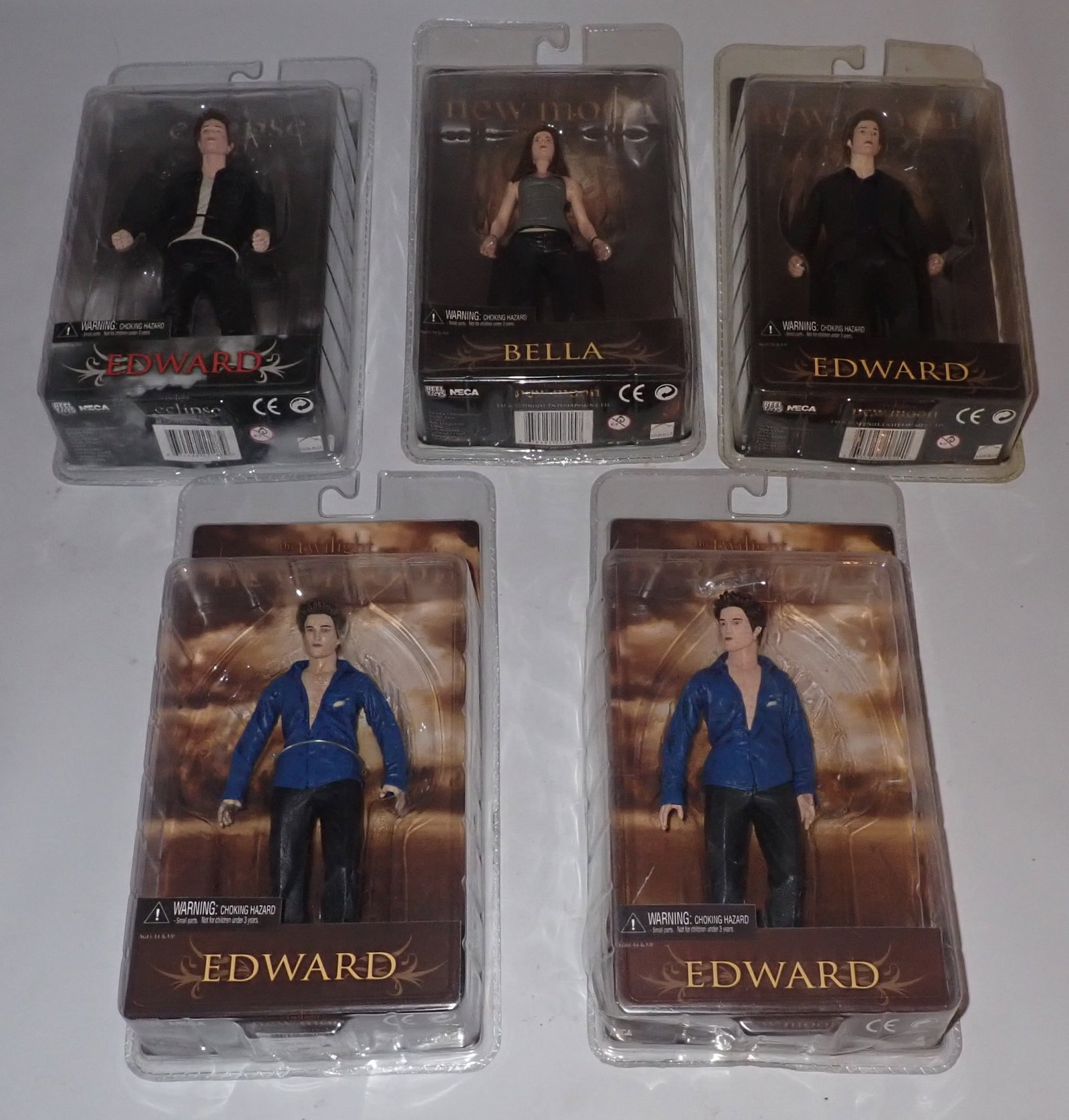 Twilight New Moon Eclipse Bella & Edward Figures: Shipping available