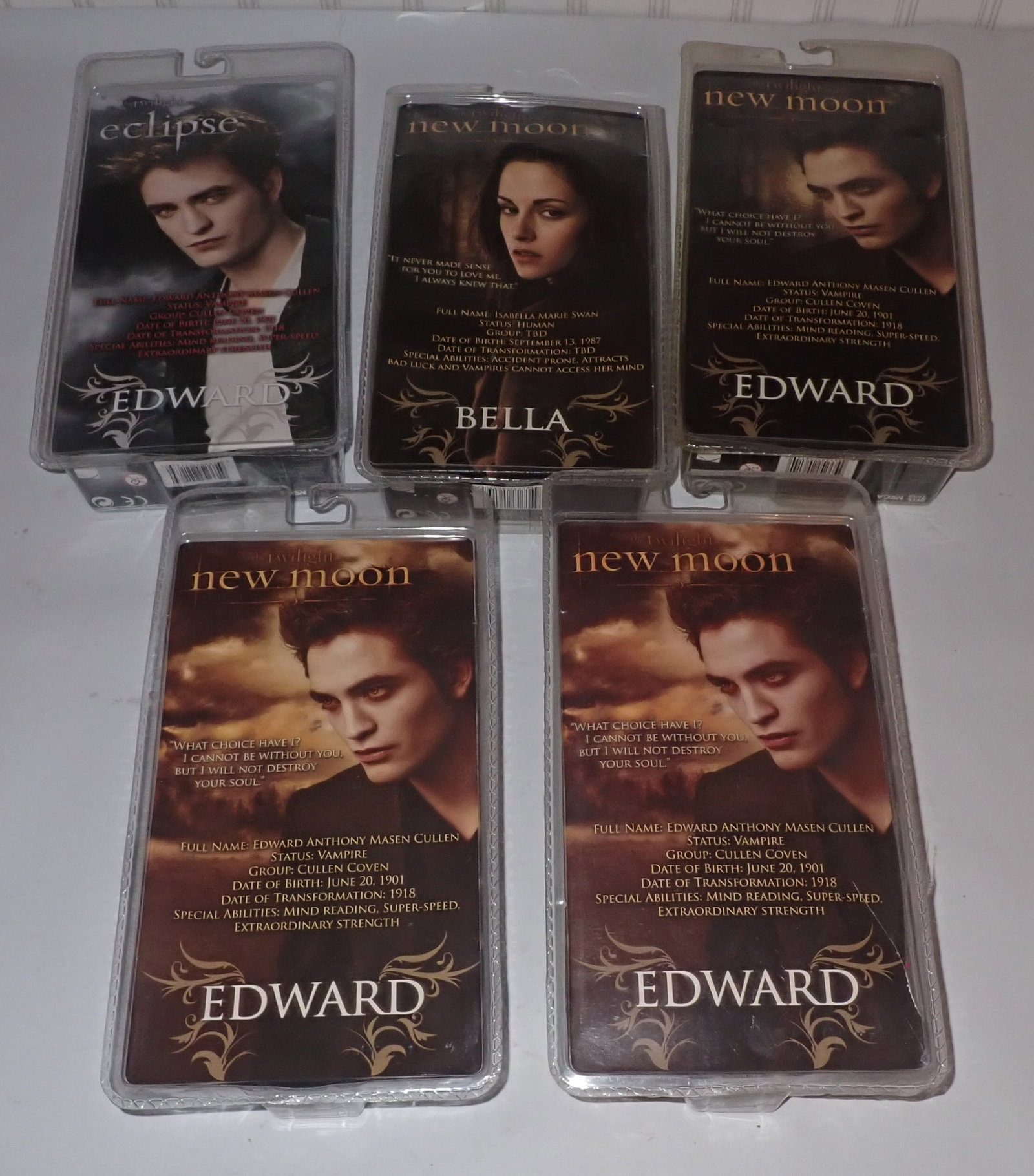 Twilight New Moon Eclipse Bella & Edward Figures - 4
