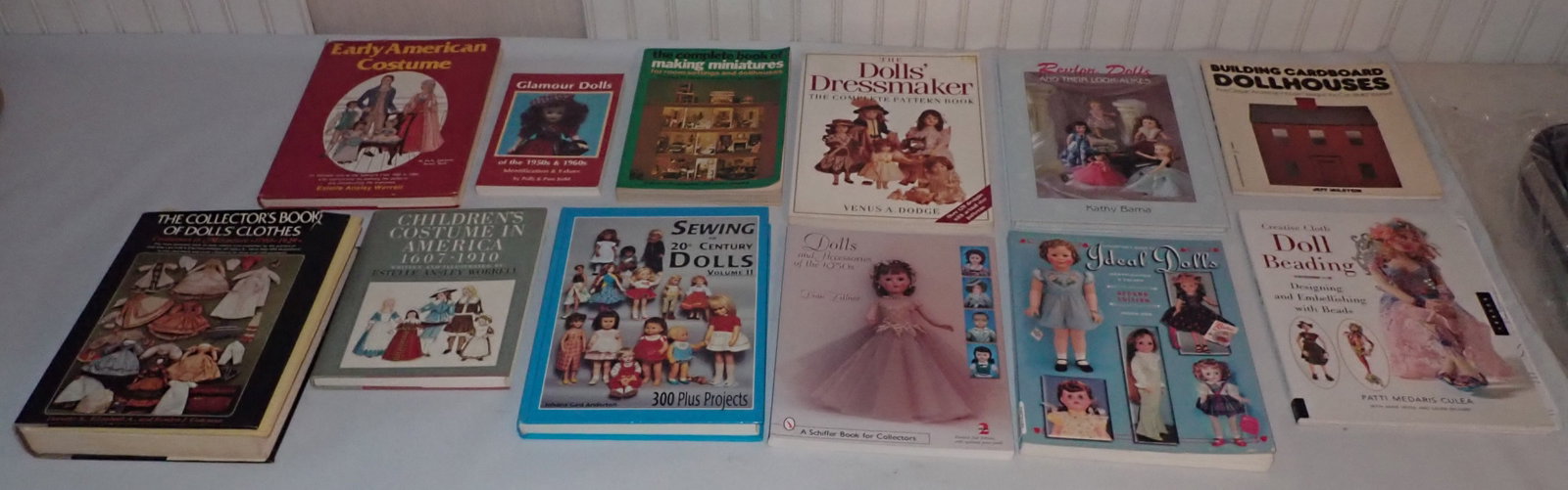 Doll Books & Price Guides: Shipping available