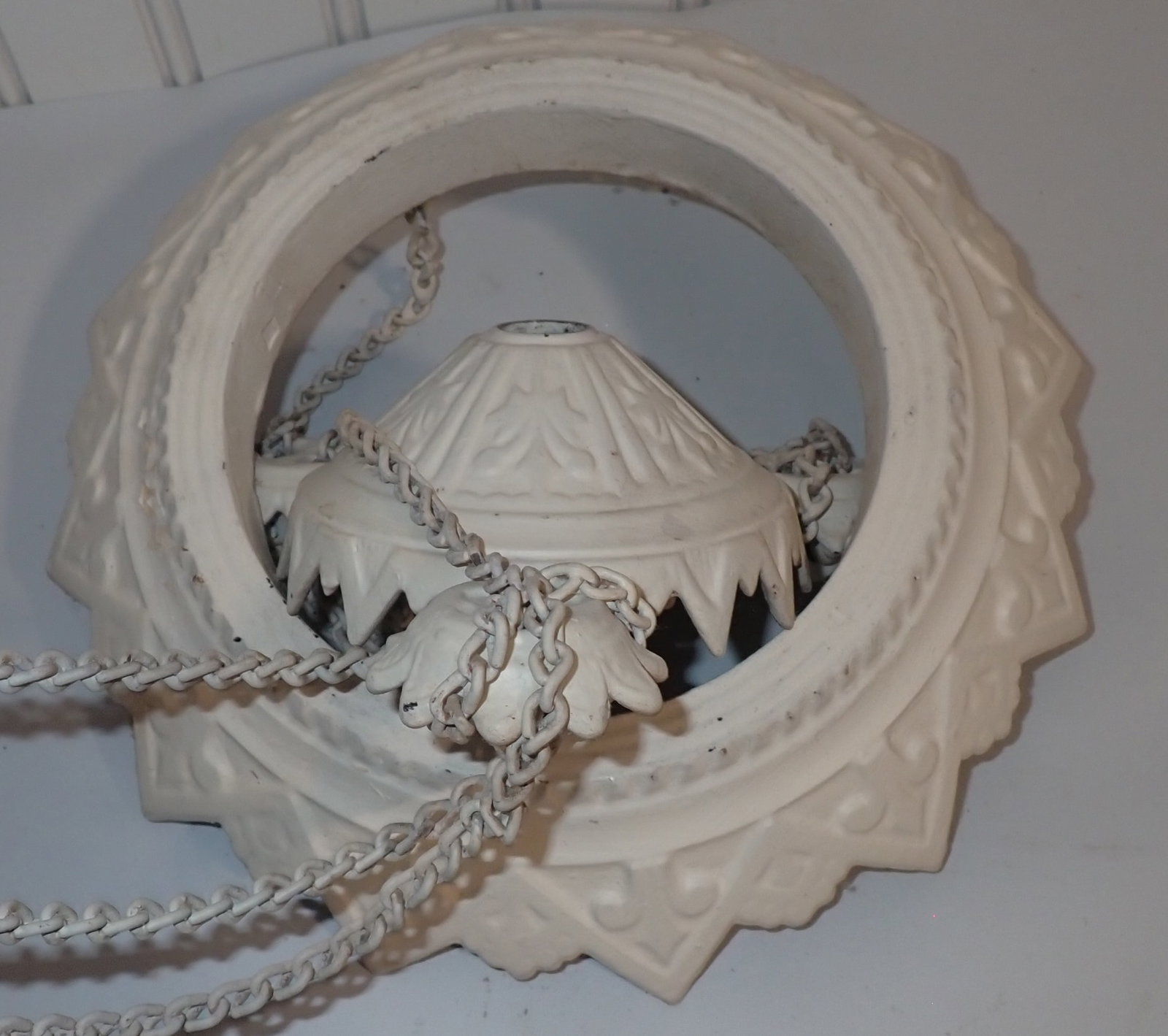 Cast Iron Bracket Pull Down Lamp - 5