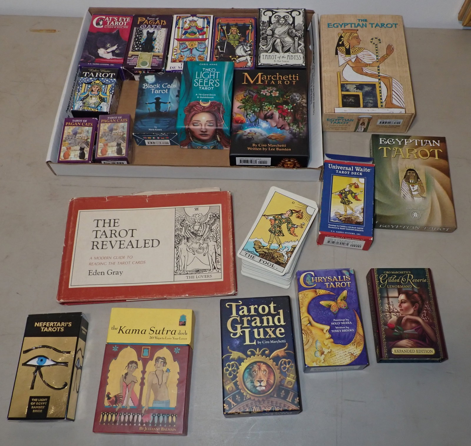 Tarot Cards & Book (1 of 5)