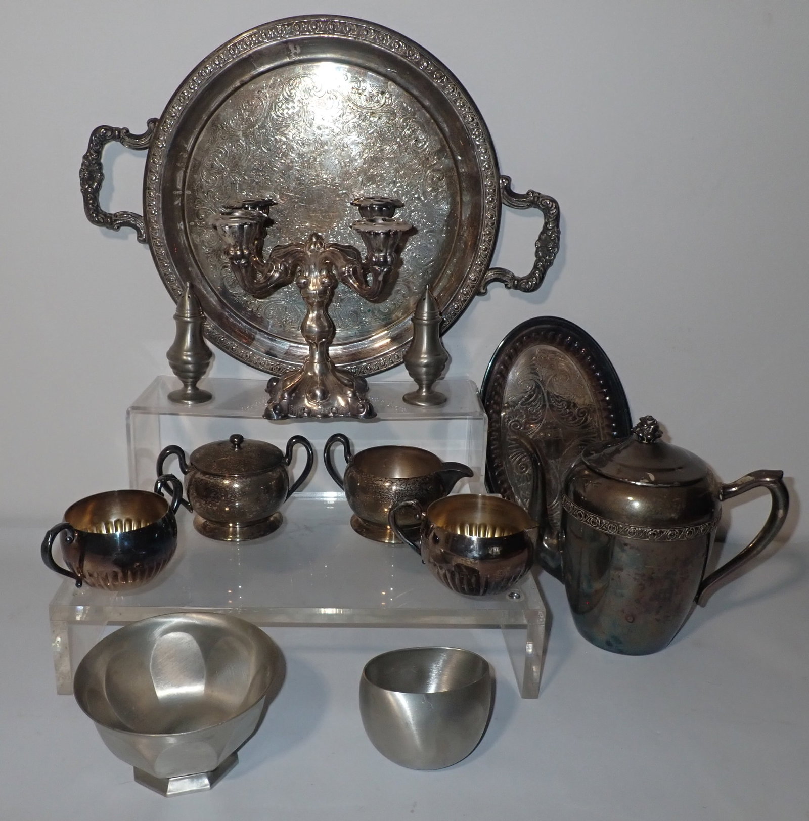 Silverplate, Pewter, & Misc: Round platter is approx 12 1/2" in diameter. Shipping available ($20 handling charge, plus postage)