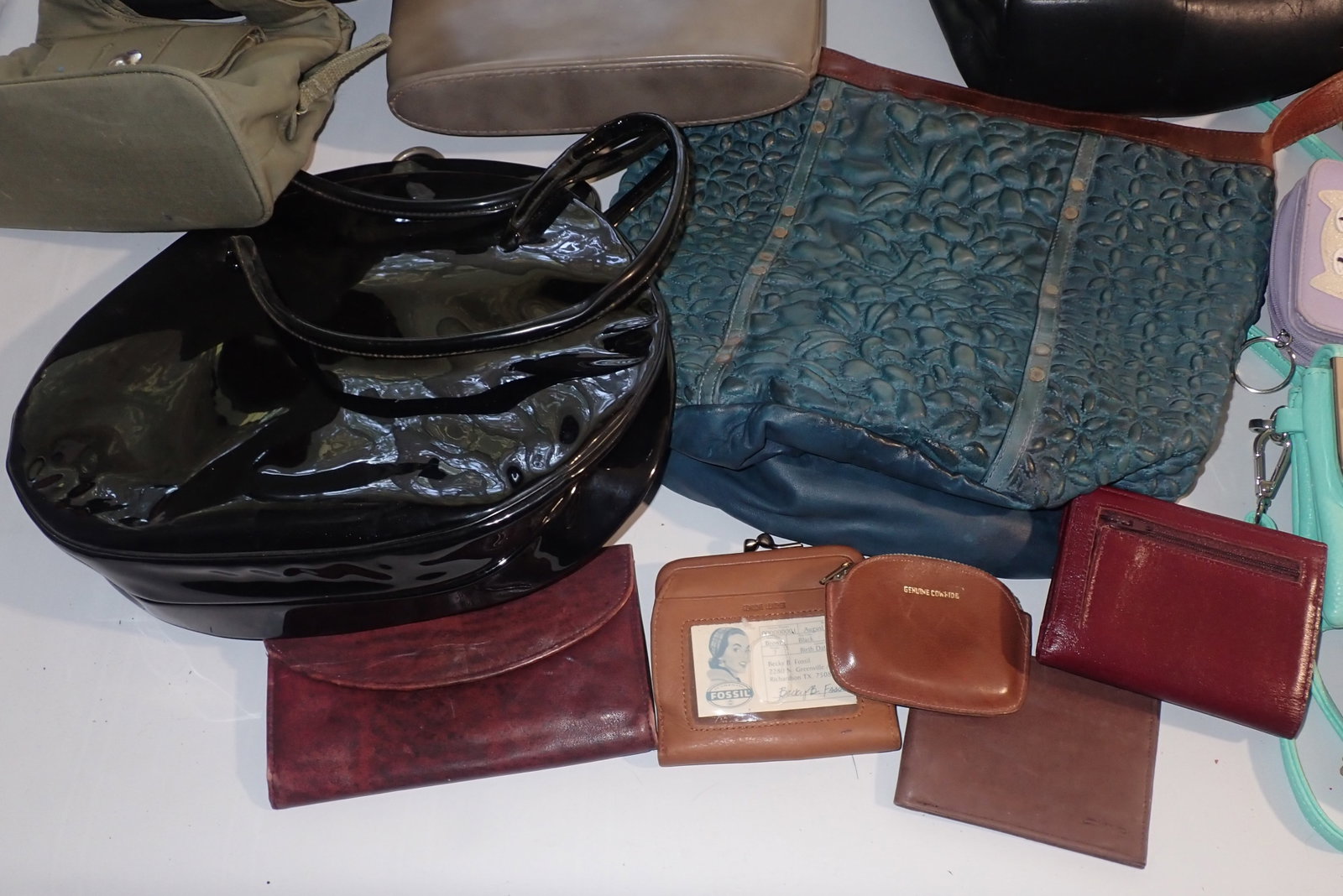 Purses , Hand Bags , Wallets , & Misc - 3