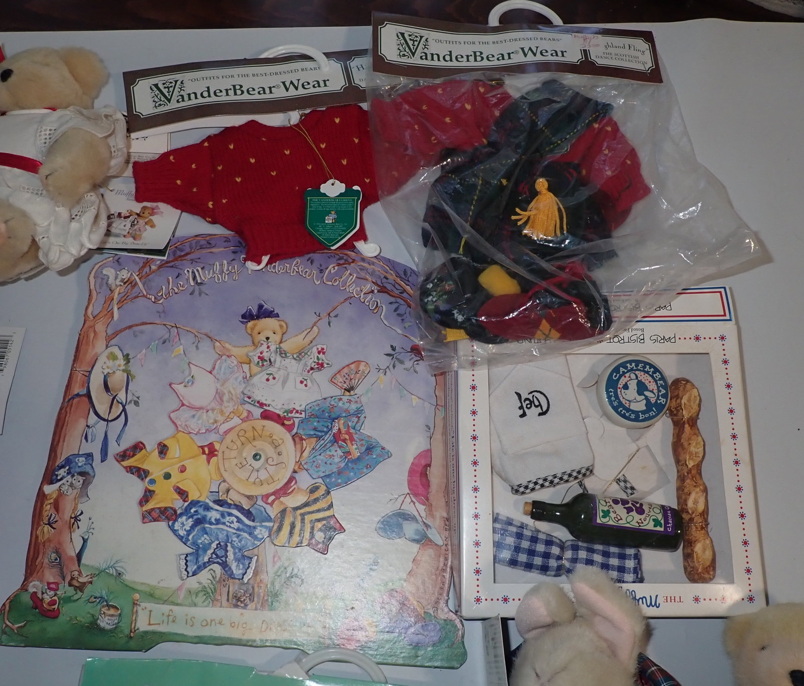 Muffy Vanderbear - 3