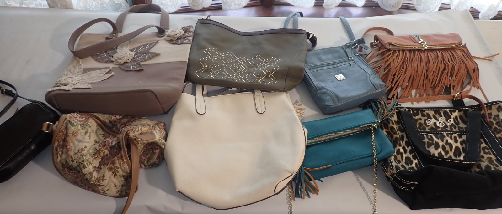 Purses & Bags incl Leather Fringe: Shipping available