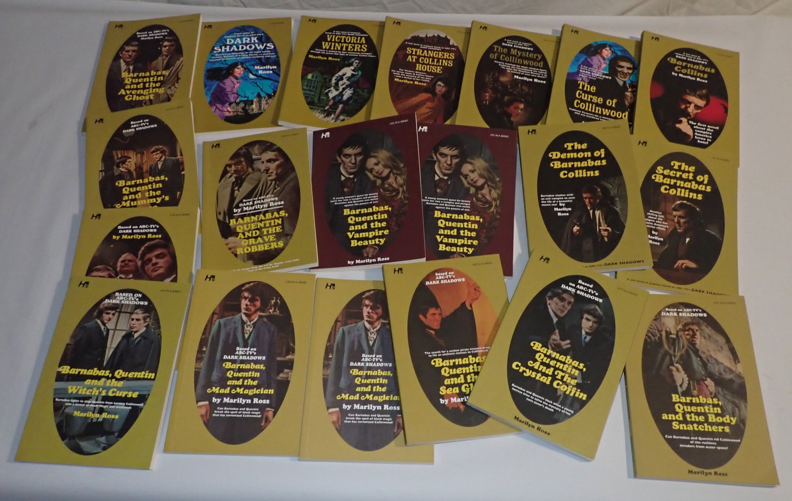 20 Marilyn Ross Books: Shipping available