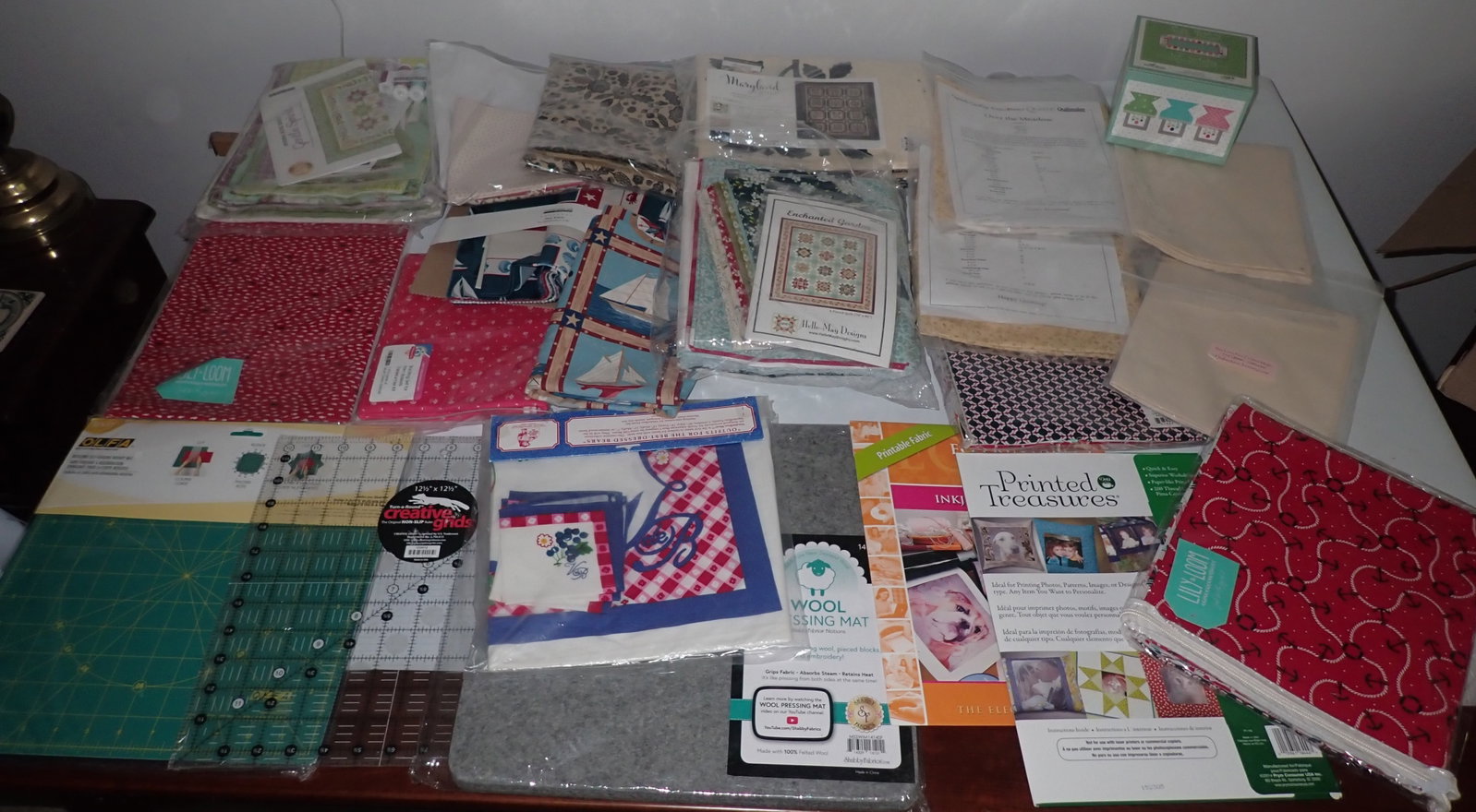 FABRIC: Shipping available