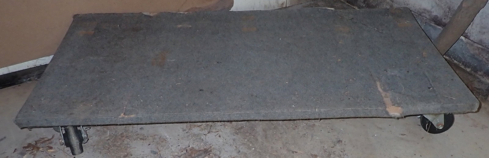 Furniture / Equipment Dolly: Approx 24 1/2" x 49 1/2" x 7 1/2" tall. No in house shipping ! Pick up BEFORE 11am.