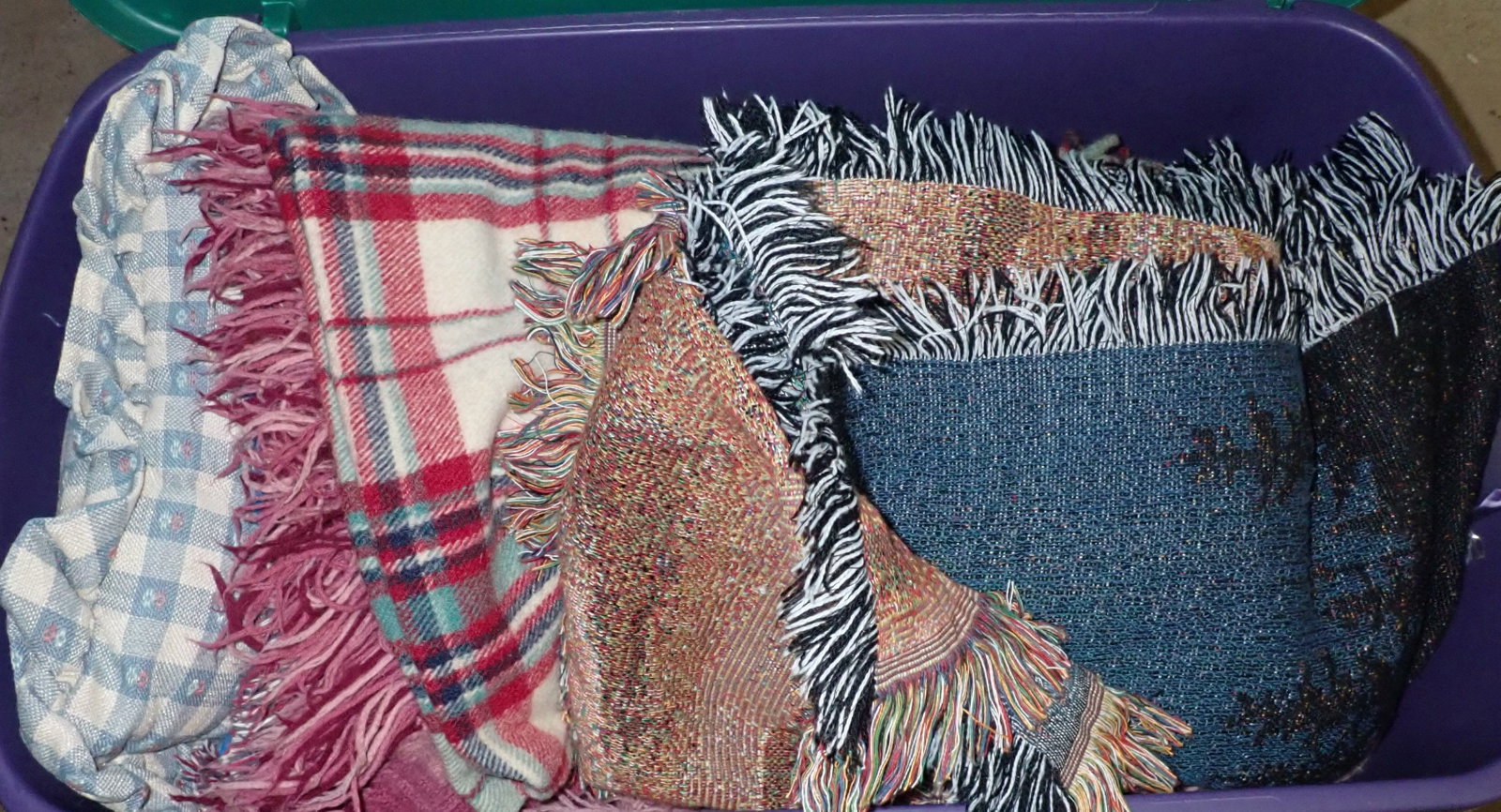 Tote of Blankets & Pillows: Tote is apprx 18 1/2" x 30" x 19" tall. Pick up BEFORE 11am. No in house shipping !