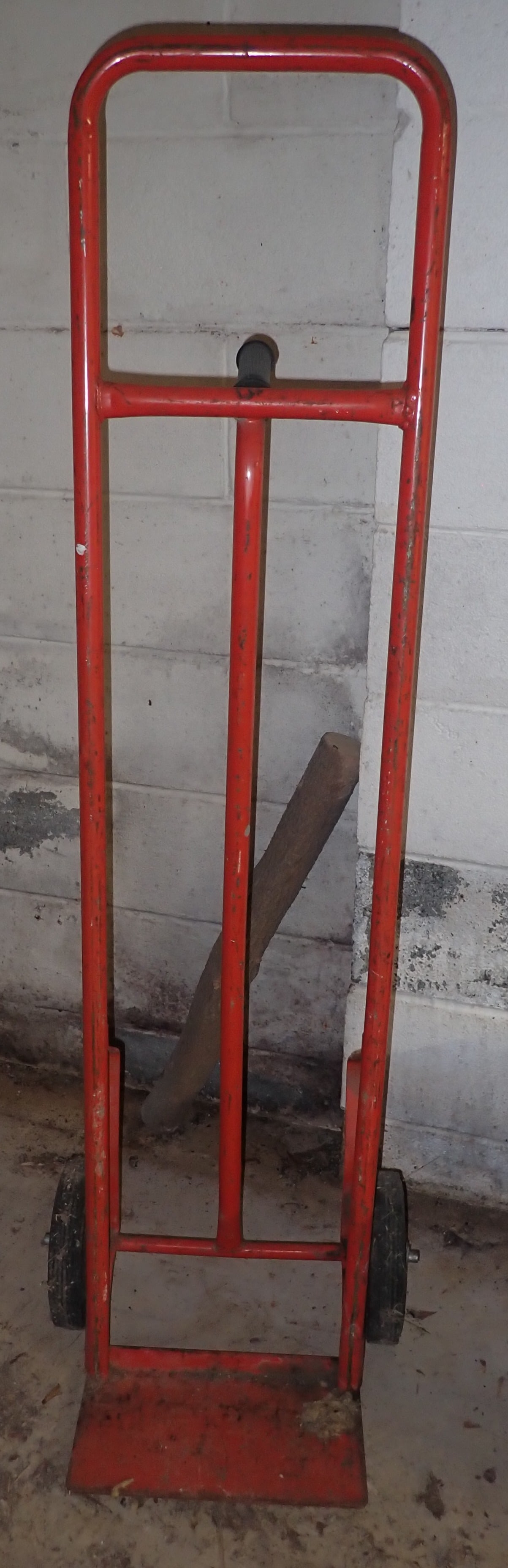 Handtruck: Pick up BEFORE 11am- No in house shipping !