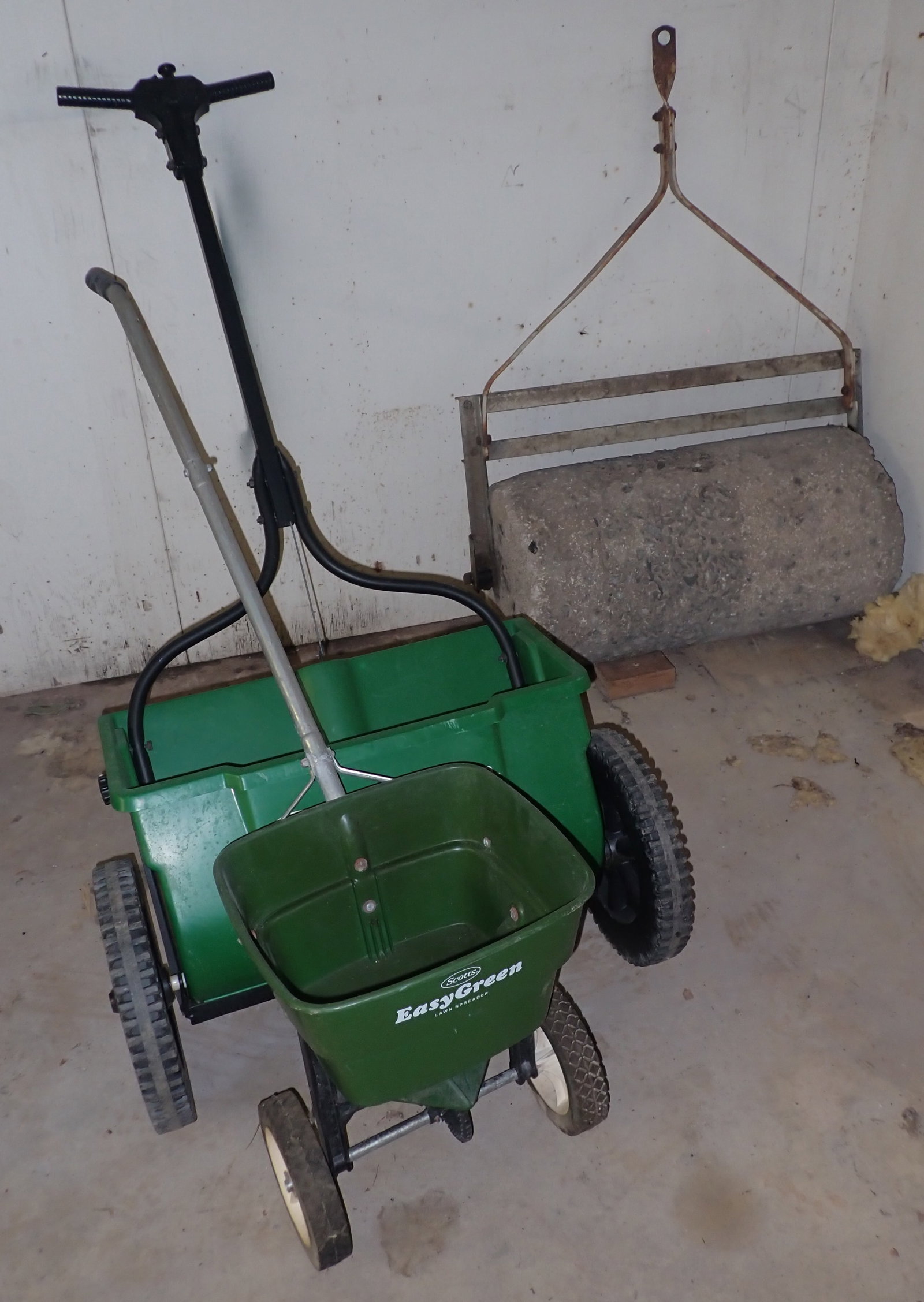 Spreaders & Concrete Lawn Roller: Lawn Roller is apprx 12" in diameter and 26 1/2" long. No in house shipping! Bring proper help to load ! Must take all and have removed by 11am.
