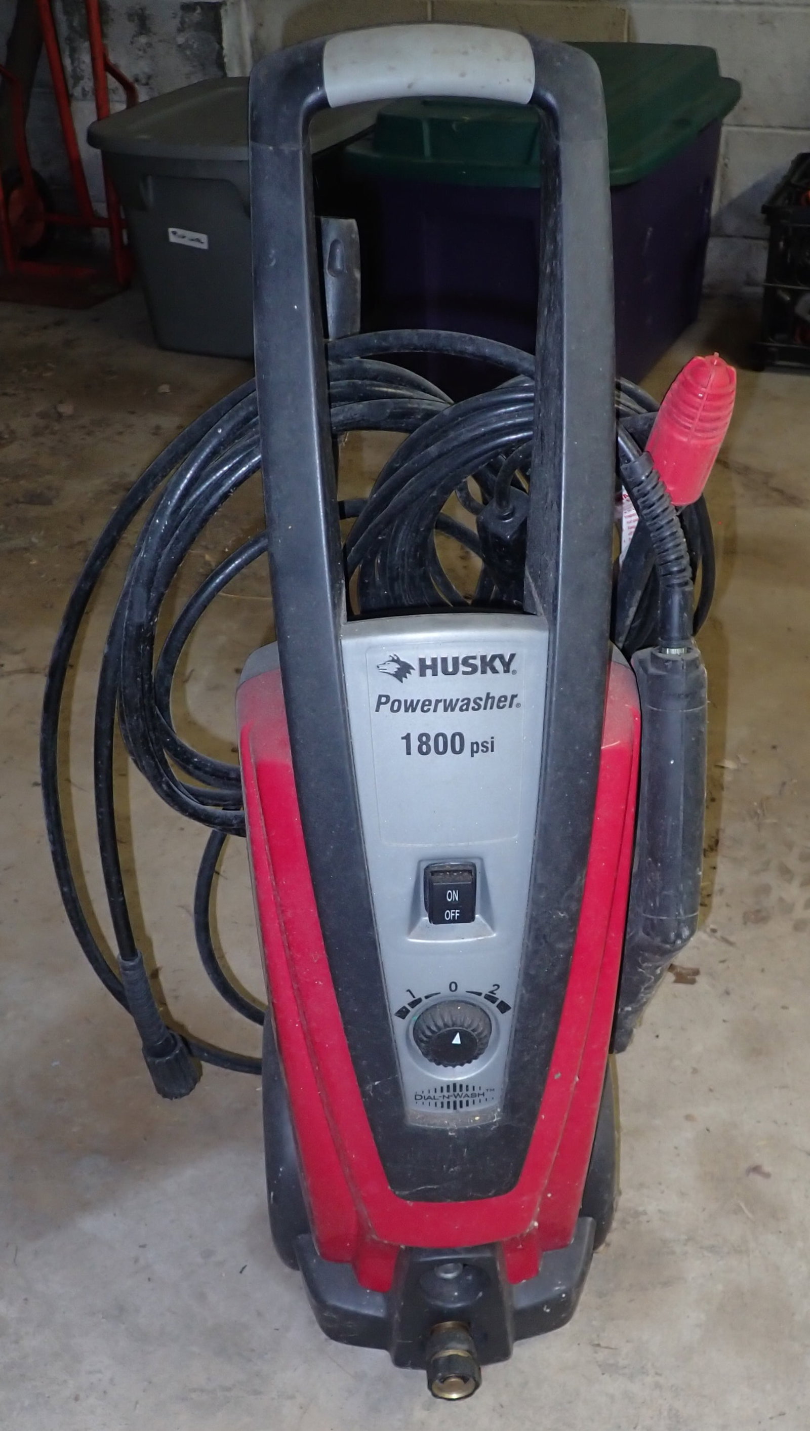 Husky 1800 PSI Pressure Washer: No in house shipping ! Pick up BEFORE 11am only !