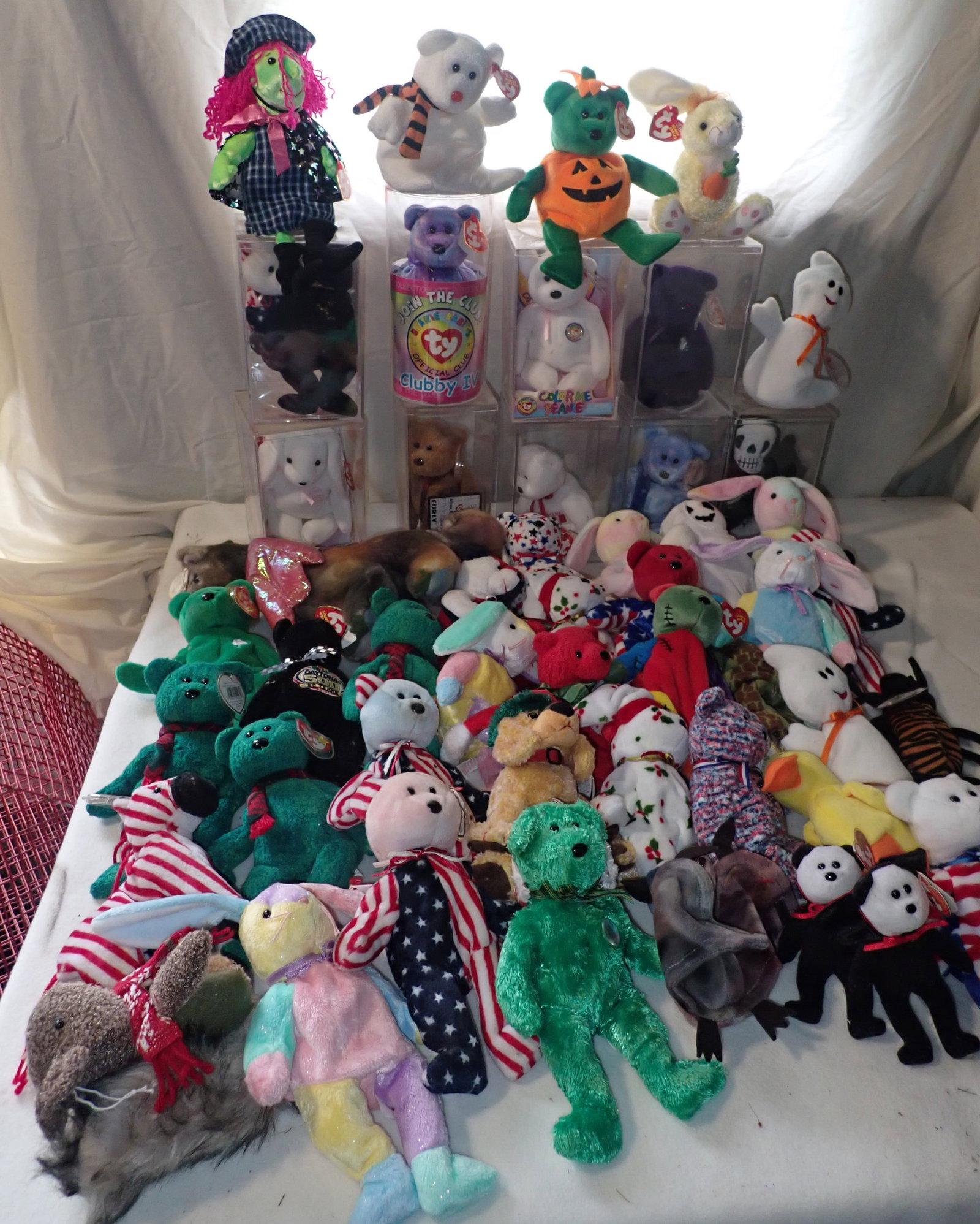Beanie Babies: Shipping available