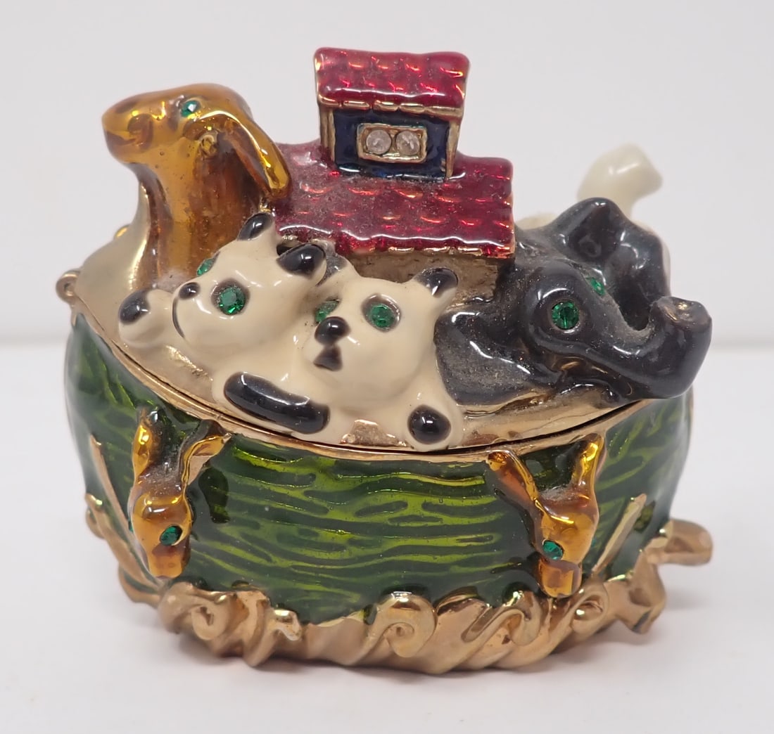 Noah's Ark Trinket Box (1 of 4)