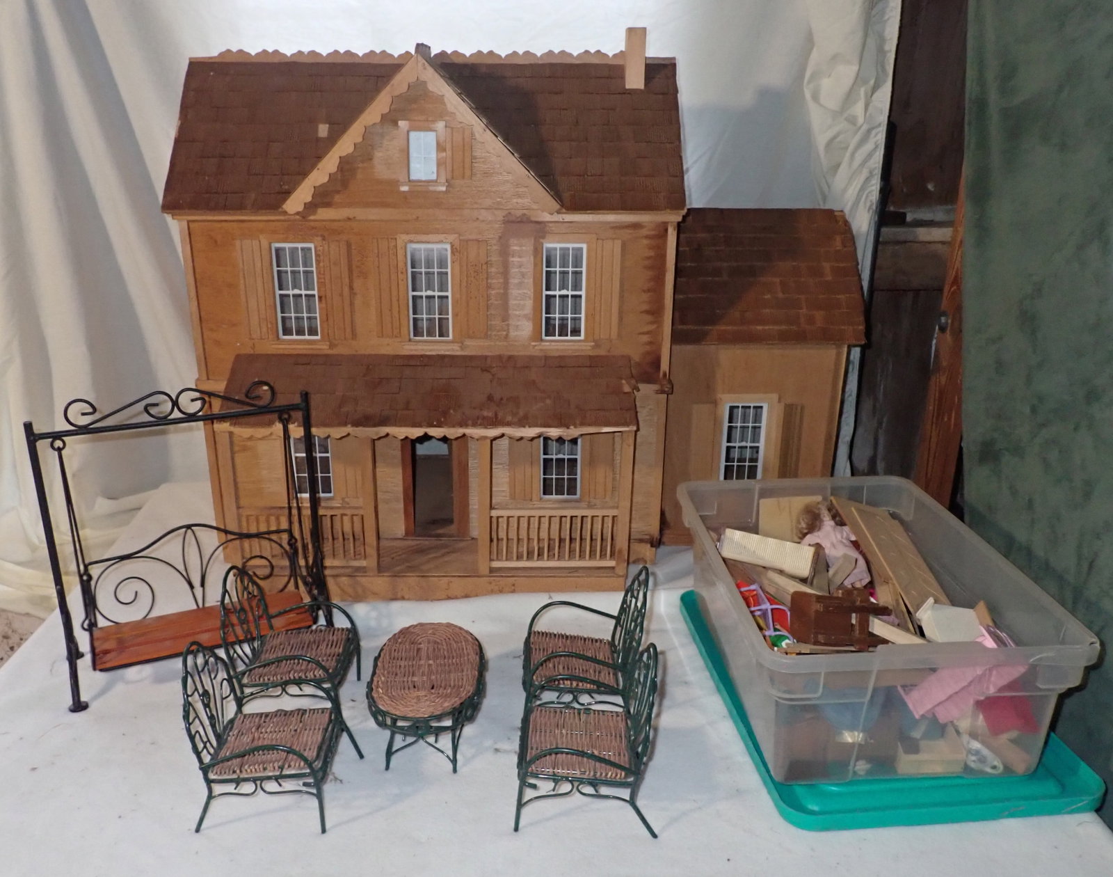 Doll House, Dolls, Furniture, & Misc: House is apprx 16" x 32" x 26" tall. NO in house shipping !