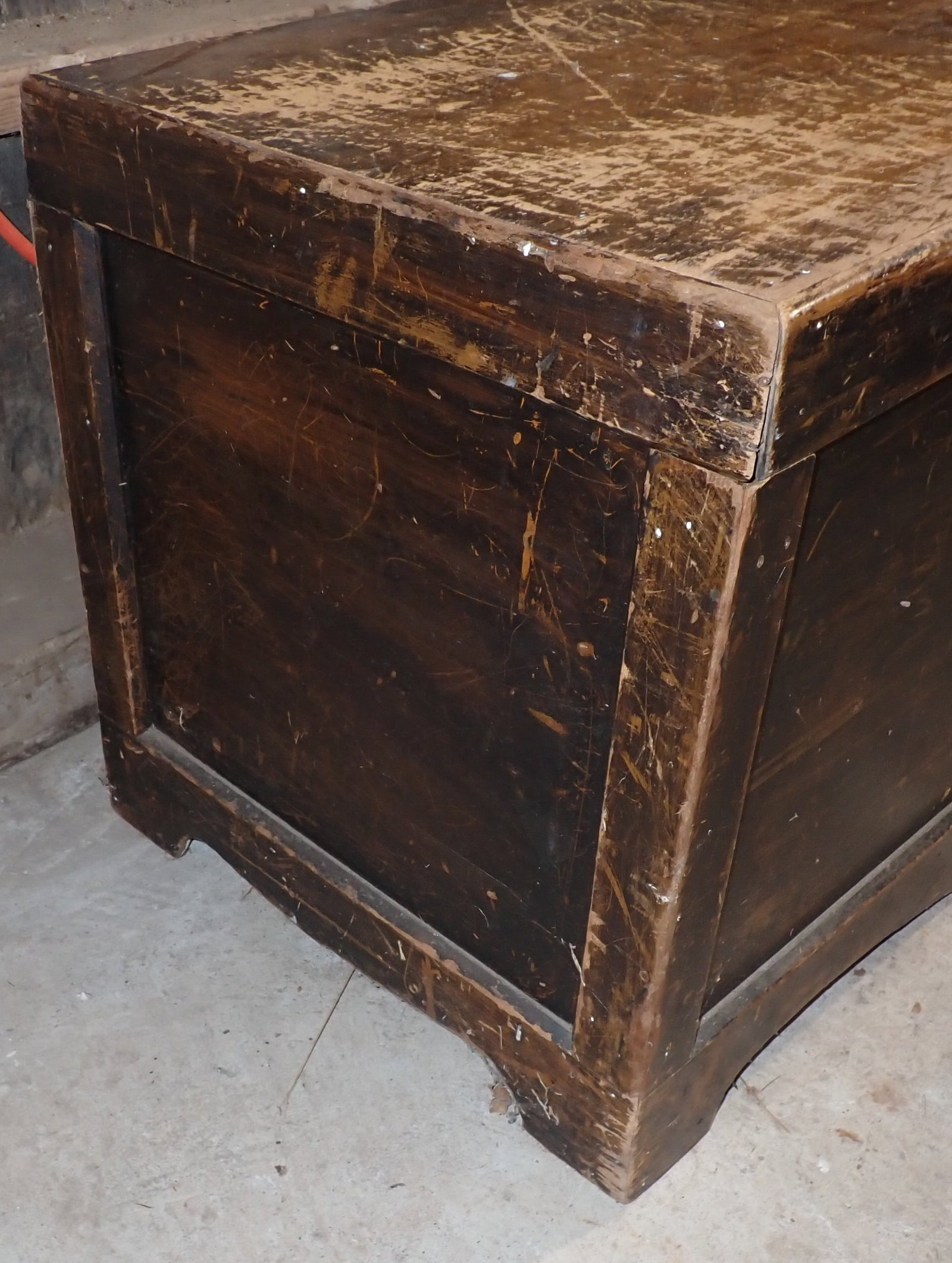 Blanket Chest - 3