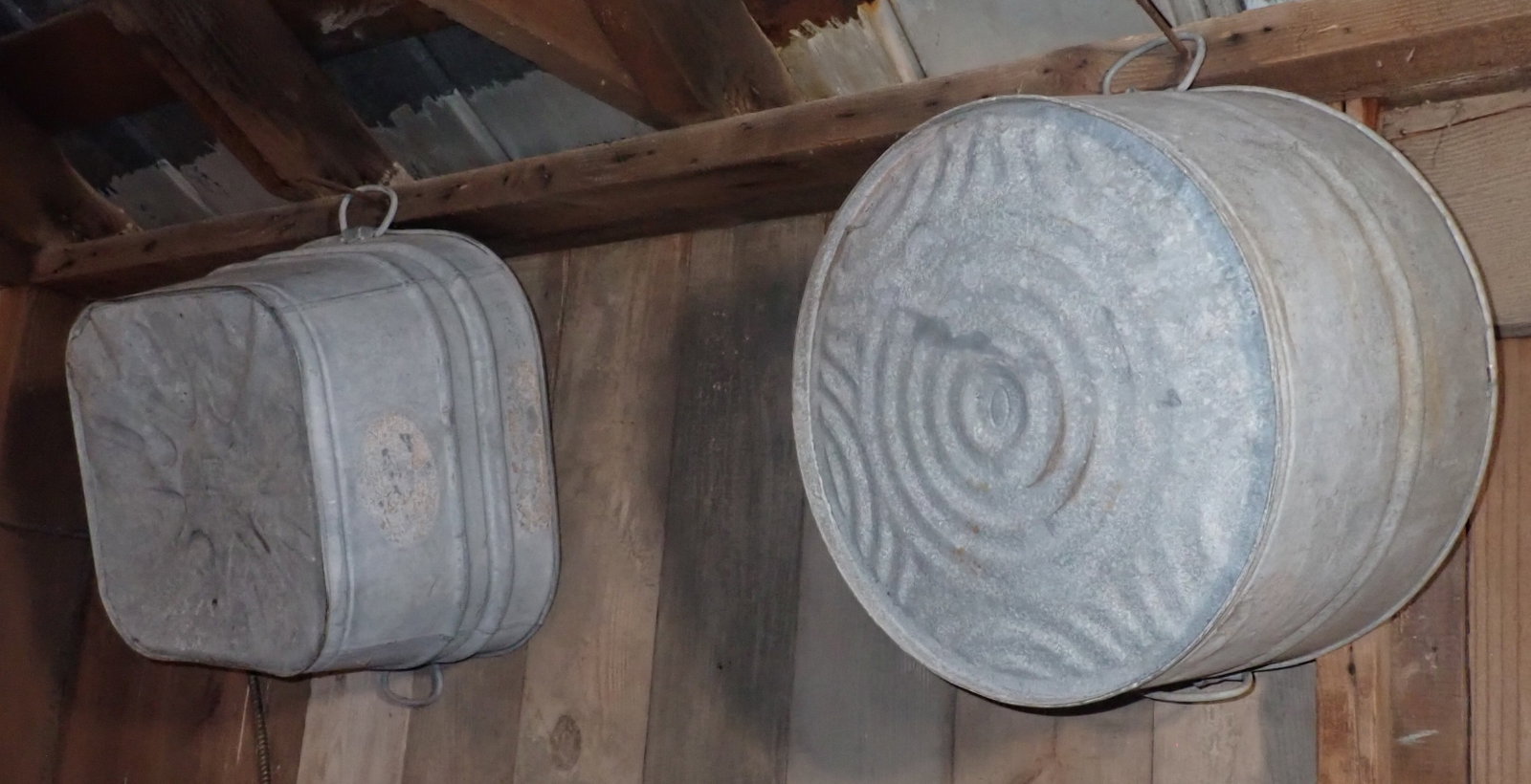 2 Galvanized Tubs - 2