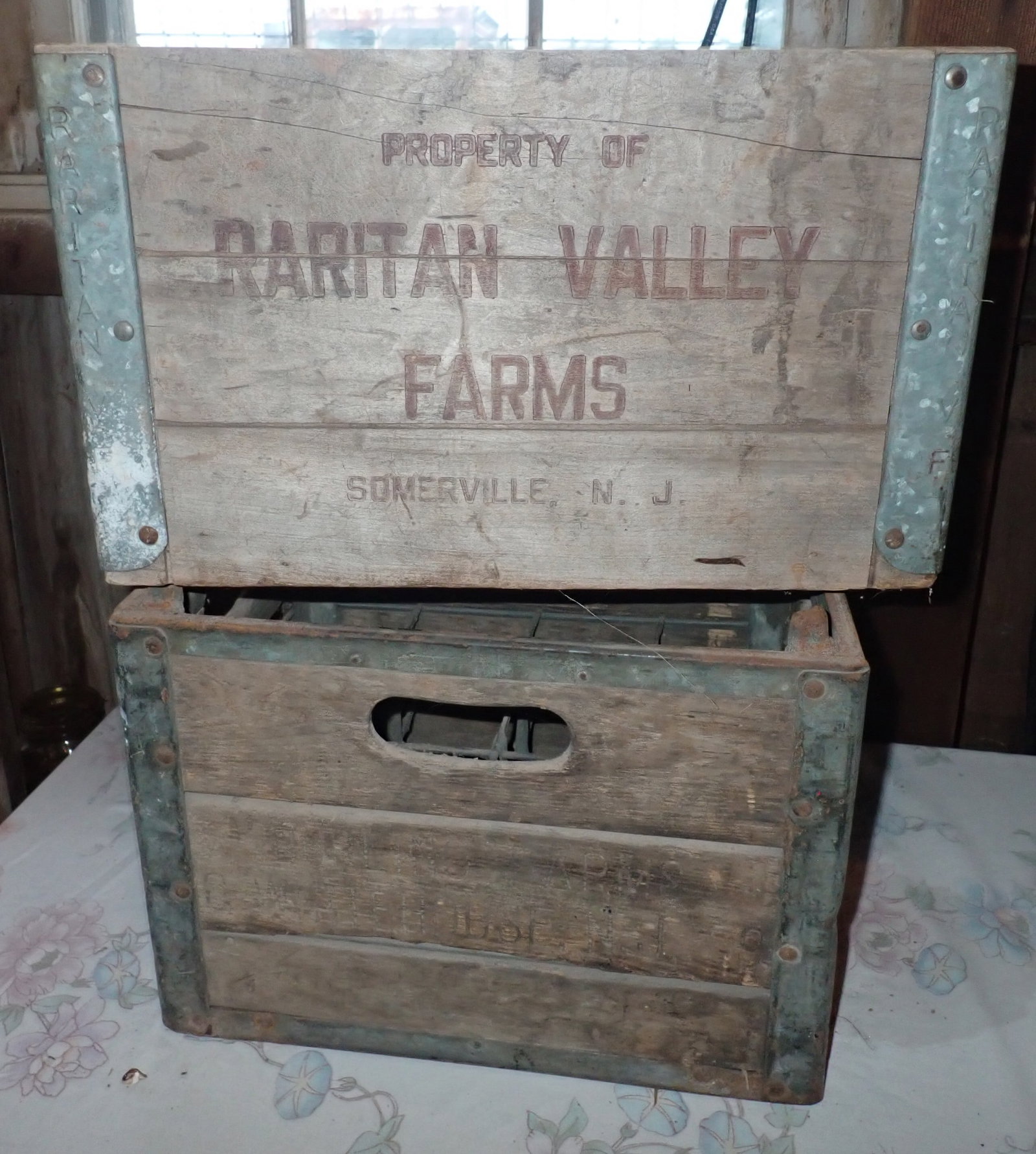 Burling Farms Whitehouse & Raritan Valley Milk Crates: Wooden Milk Crates - Raritan Vallety is approx 13" x 16 1/2" x 10 1/2" tall. No in house shipping !
