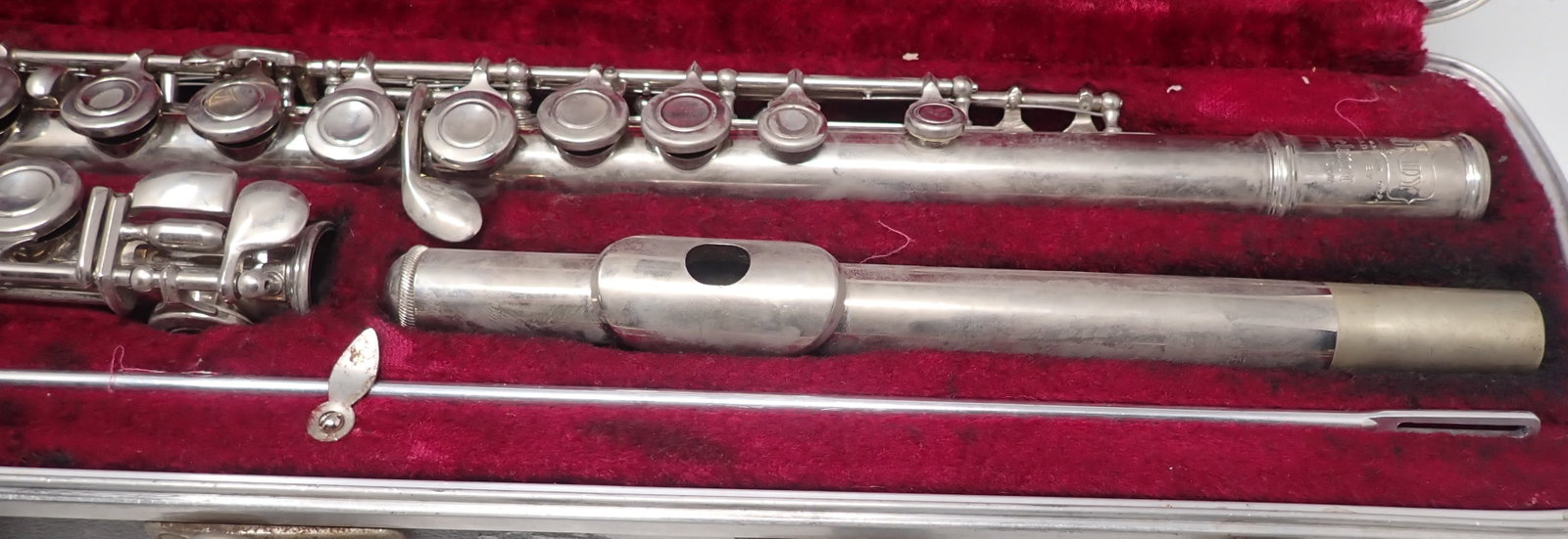 Bundy Flute - 7