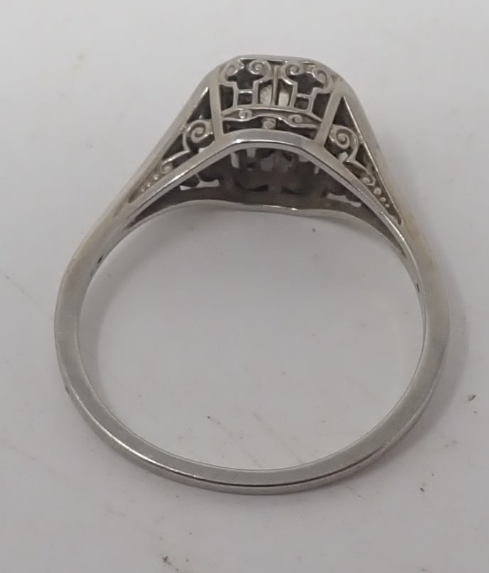 18k Gold Ring - 3