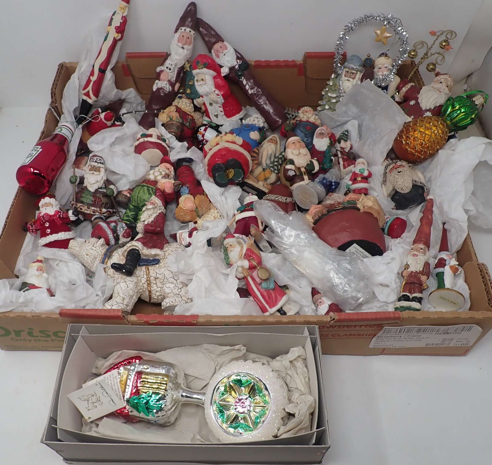 Christmas Ornaments / Decorations (1 of 6)