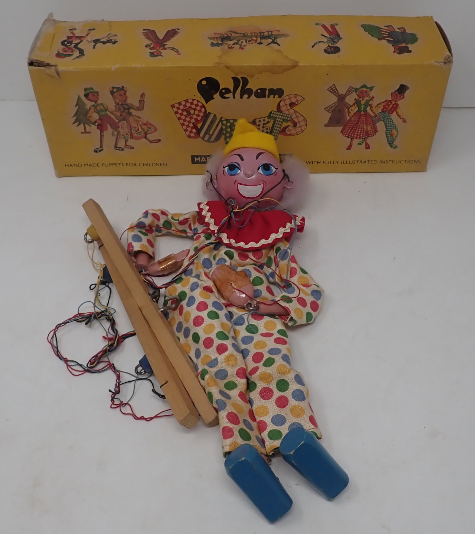 Pelham SS Clown Puppet: Apprx 12". Shipping available