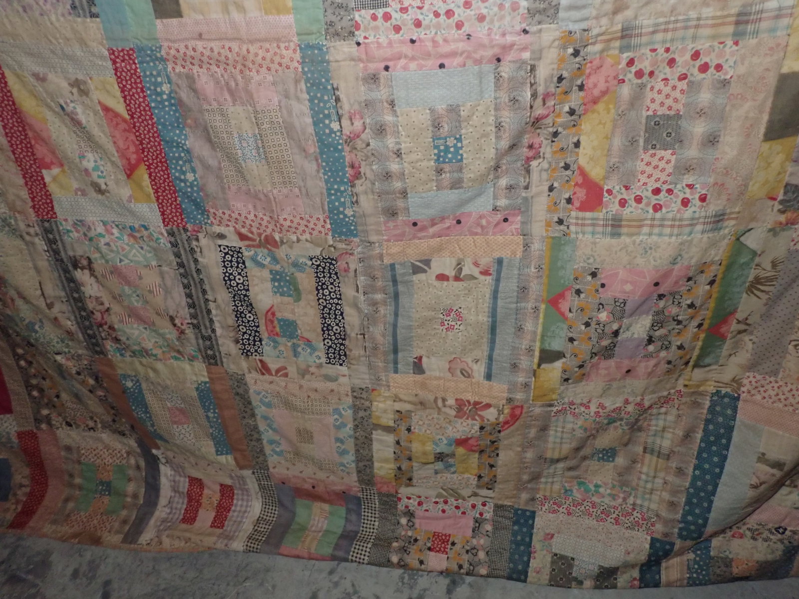 Patchwork Scrap Quilt - 4