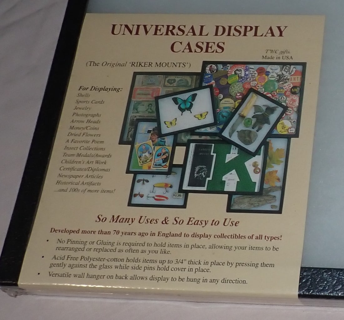 2 Universal Display Cases - 2