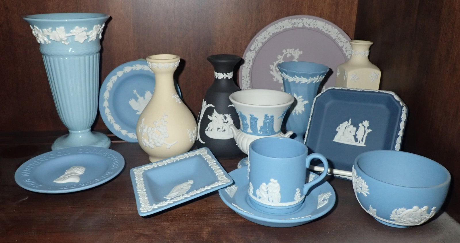 Wedgwood Vases, Trays, Dishes, Urn, Misc: Tallest is approx 6 5/8" tall. Shipping available($25 handling charge, plus postage)