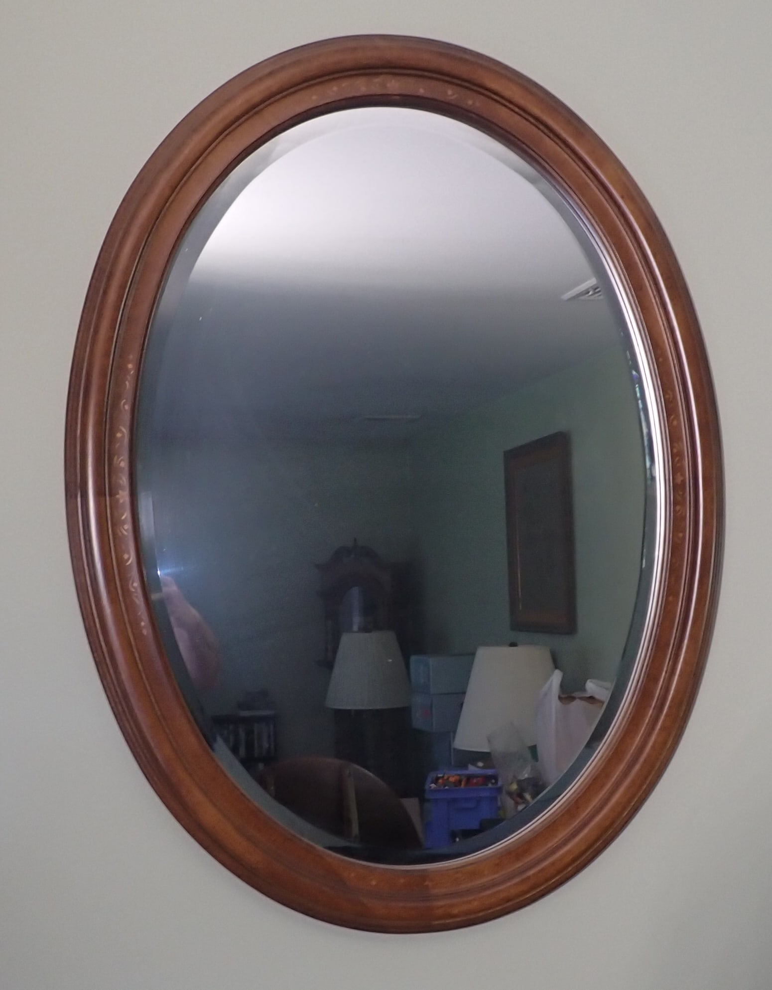 Stenciled Oval Wall Mirror w/ Beveled Edge: Approx 23 1/2" x 31 1/2". No in house shipping !