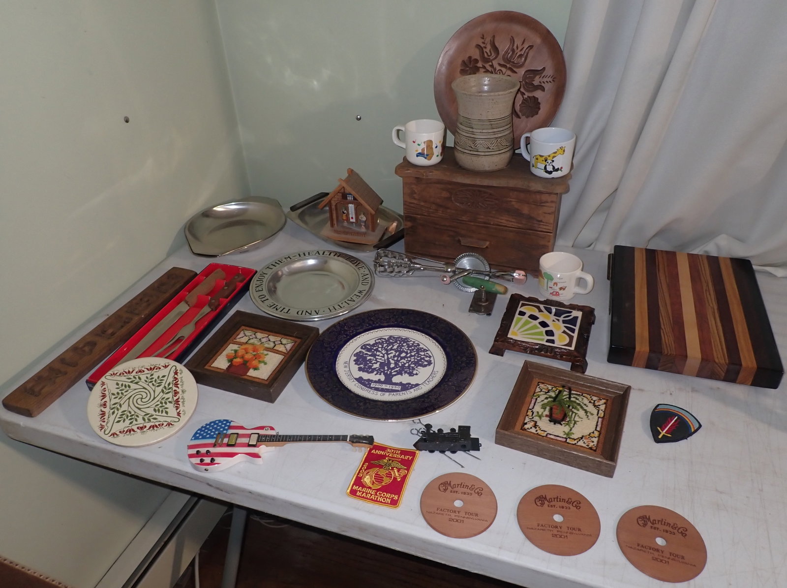 Cutting Board, Carving Set, & Misc (1 of 9)