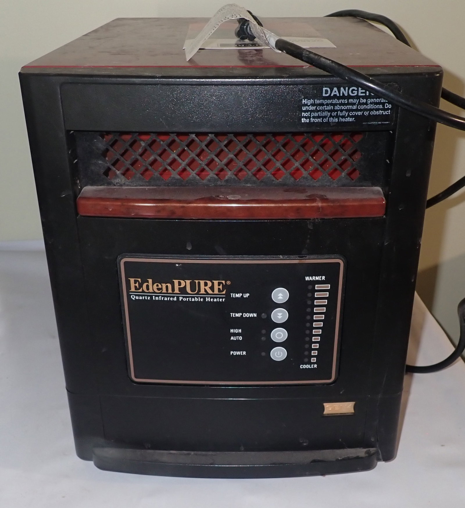 EdenPure Gen4 Heater: Approx 13" x 18 1/2" x 15 7/8" tall. No in house shipping !