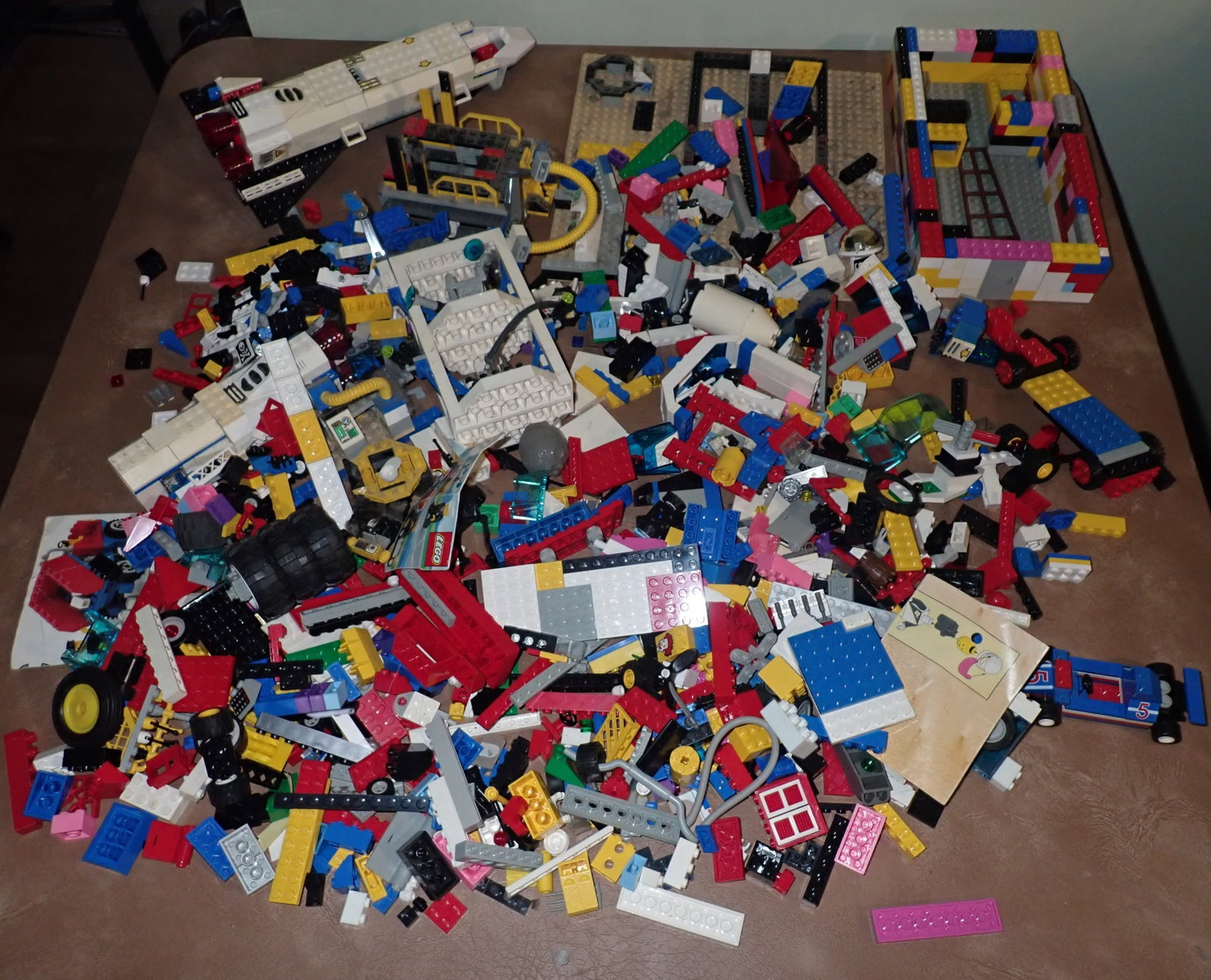 Legos: No in house shipping !