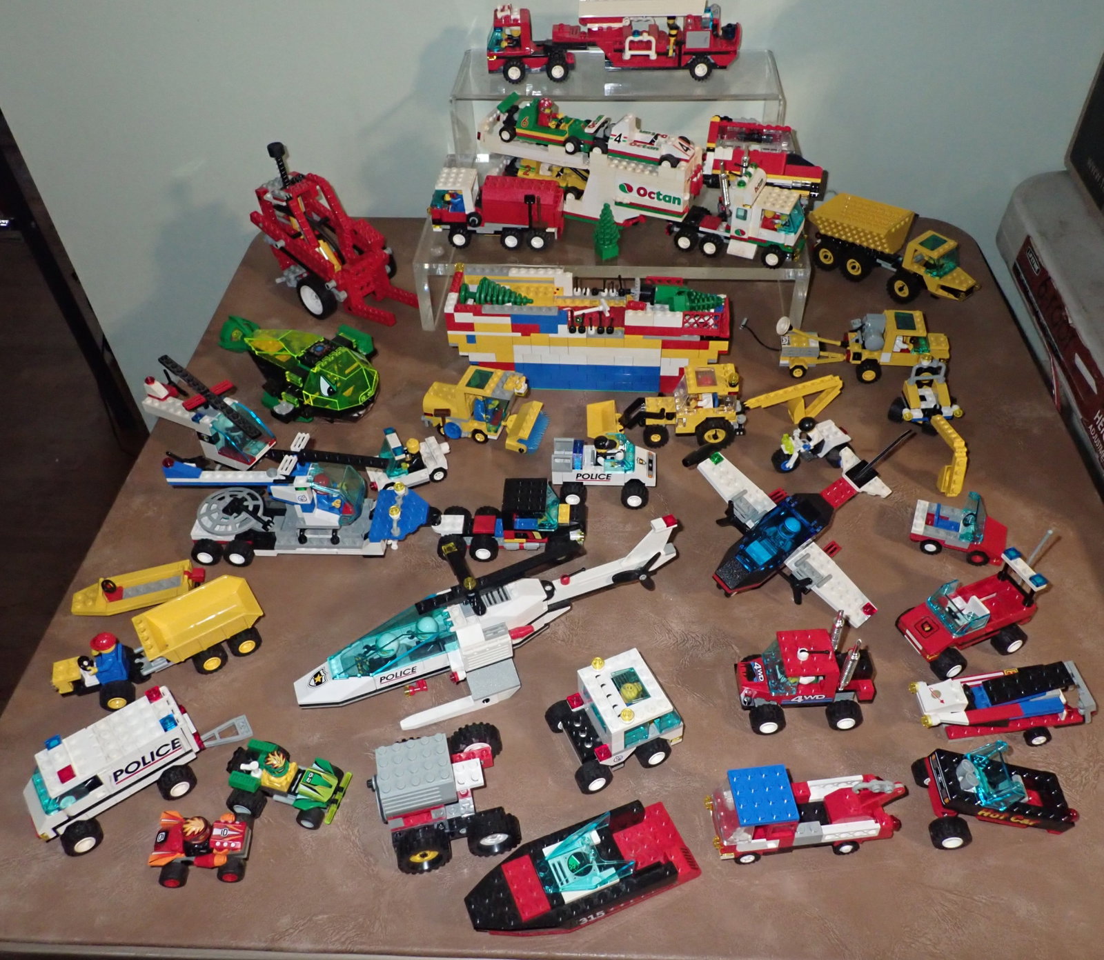 Legos (1 of 10)
