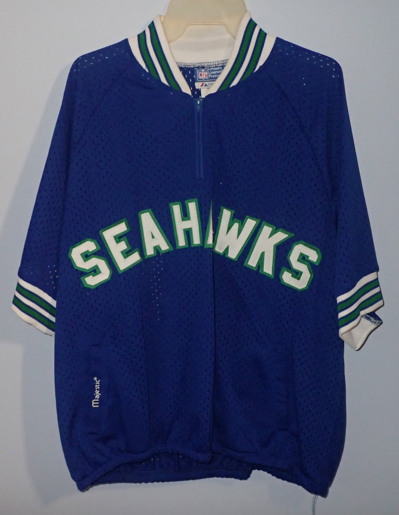 Majestic Seahawks Football Shirt: XL - Has pockets and 4 1/2" zipper. Shipping available
