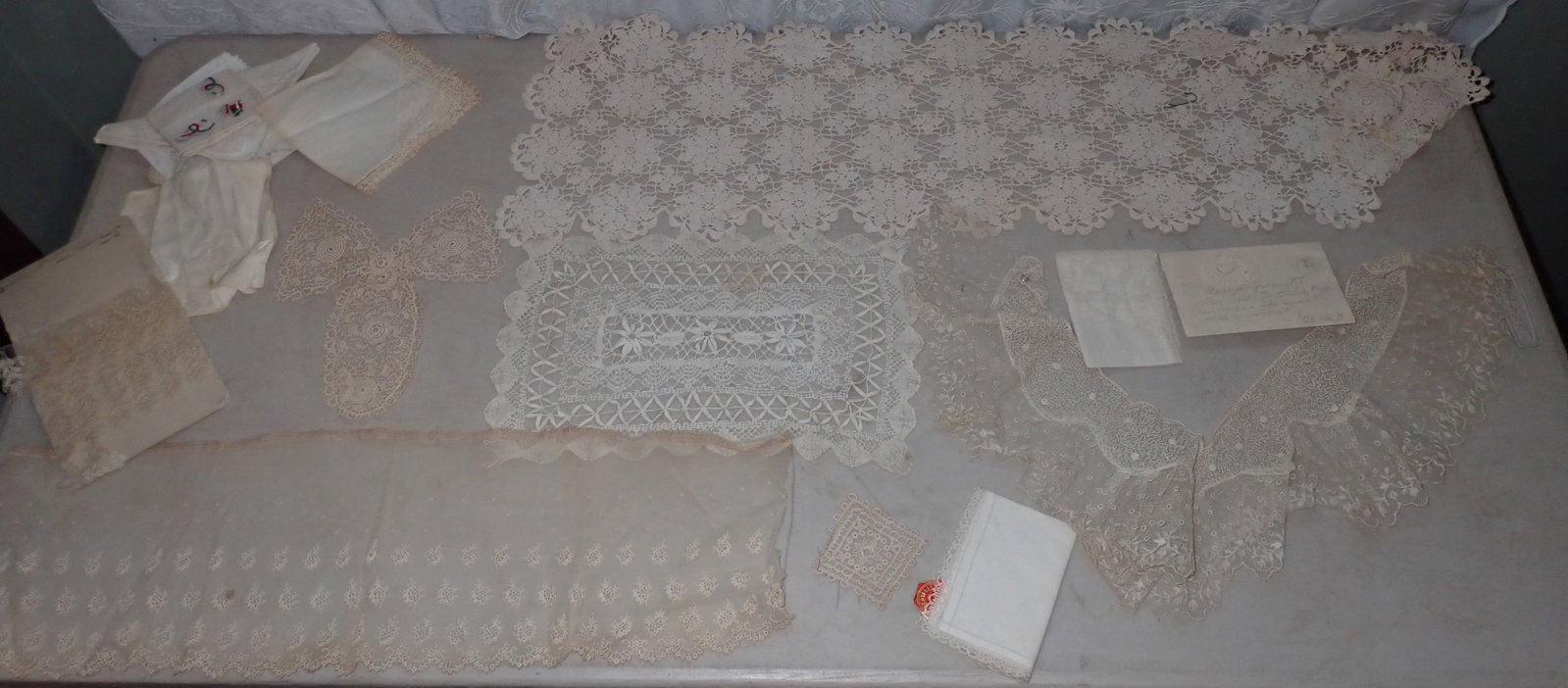 Doiles, Runners, Handkerchiefs, & Misc: Shipping available