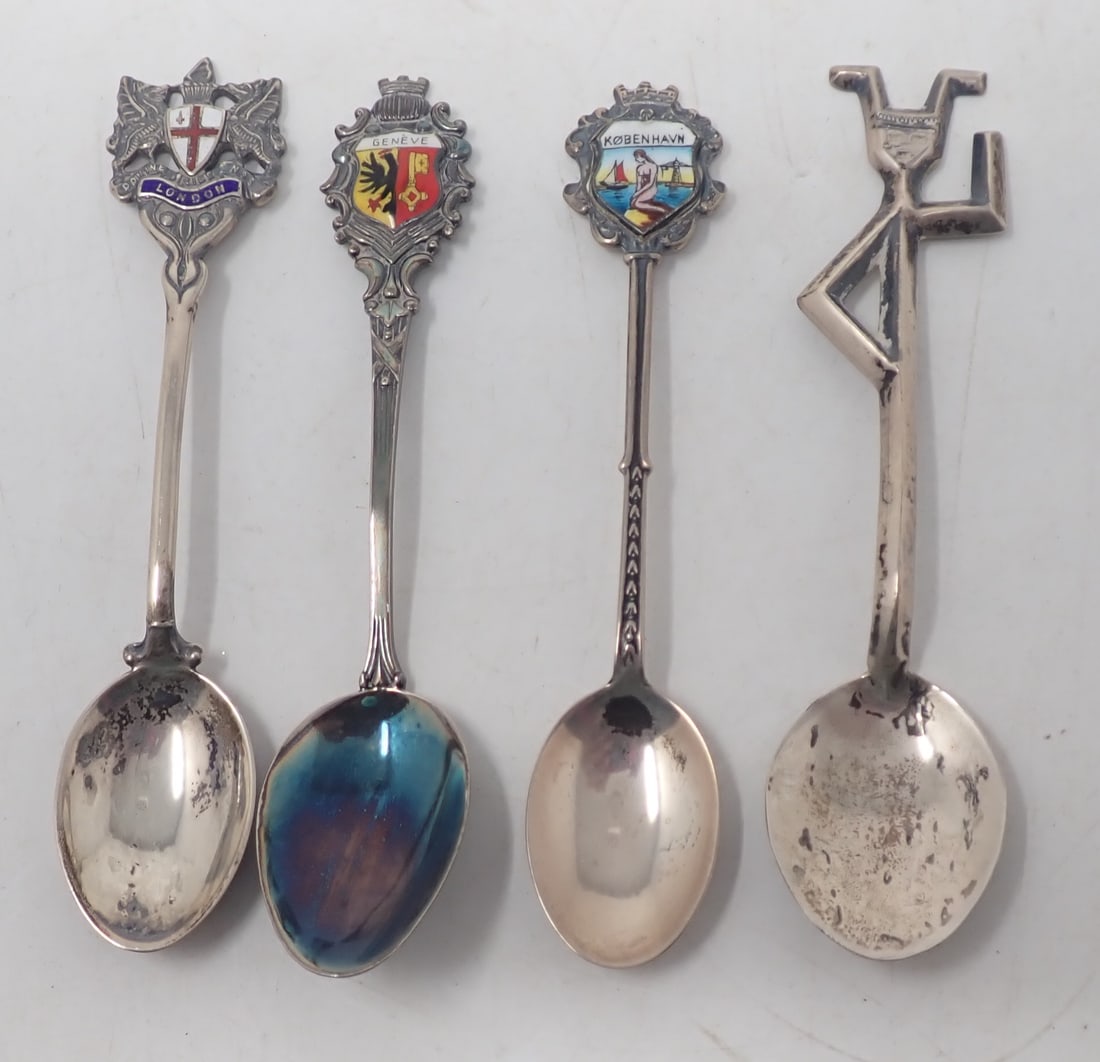 800 835 English Silver Spoons: apprx 3 7/8" long. Total weight is approx 41 grams. One on right is not marked or included in weight. Shipping available