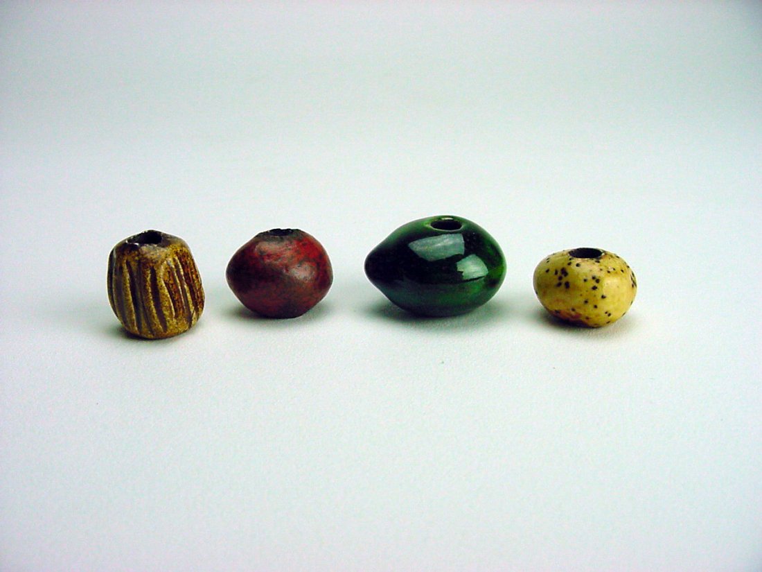Doyle Lane Pottery Beads lot (4) Los Angeles California (1 of 4)