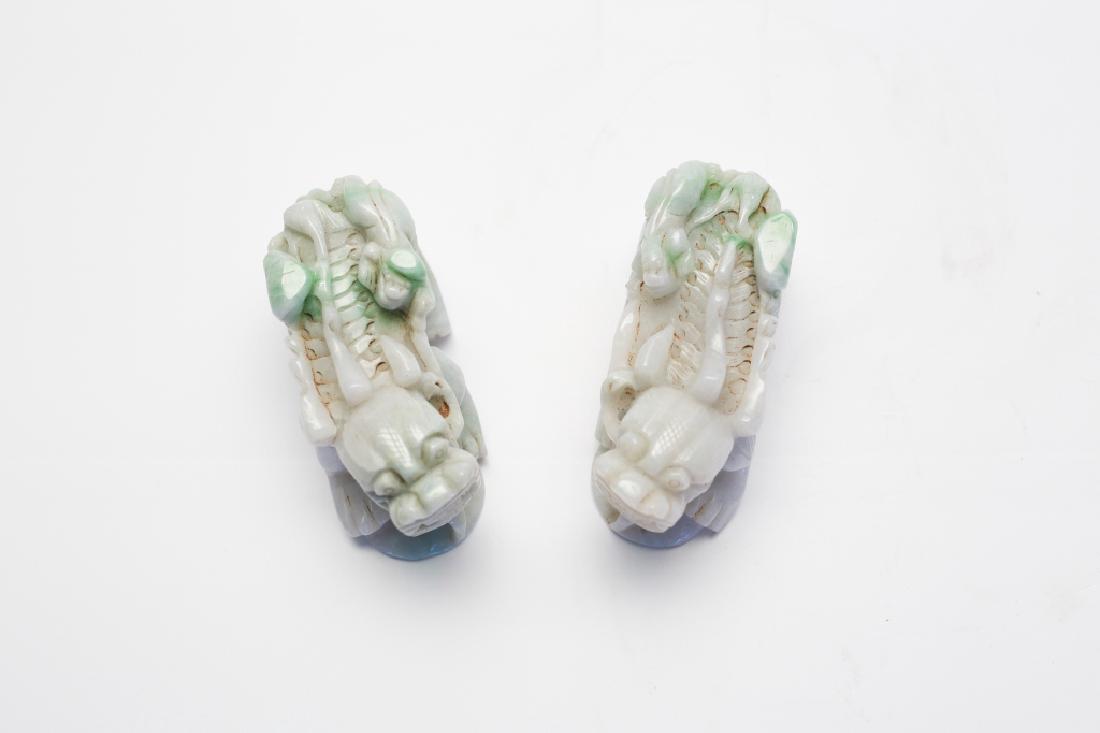 Antique Natural Jadeit Unicorns Statue: Colour: White with Green Spots Dimension: 9.5 x 4.5 x 4 cm Material: Antique Natural Jadeite